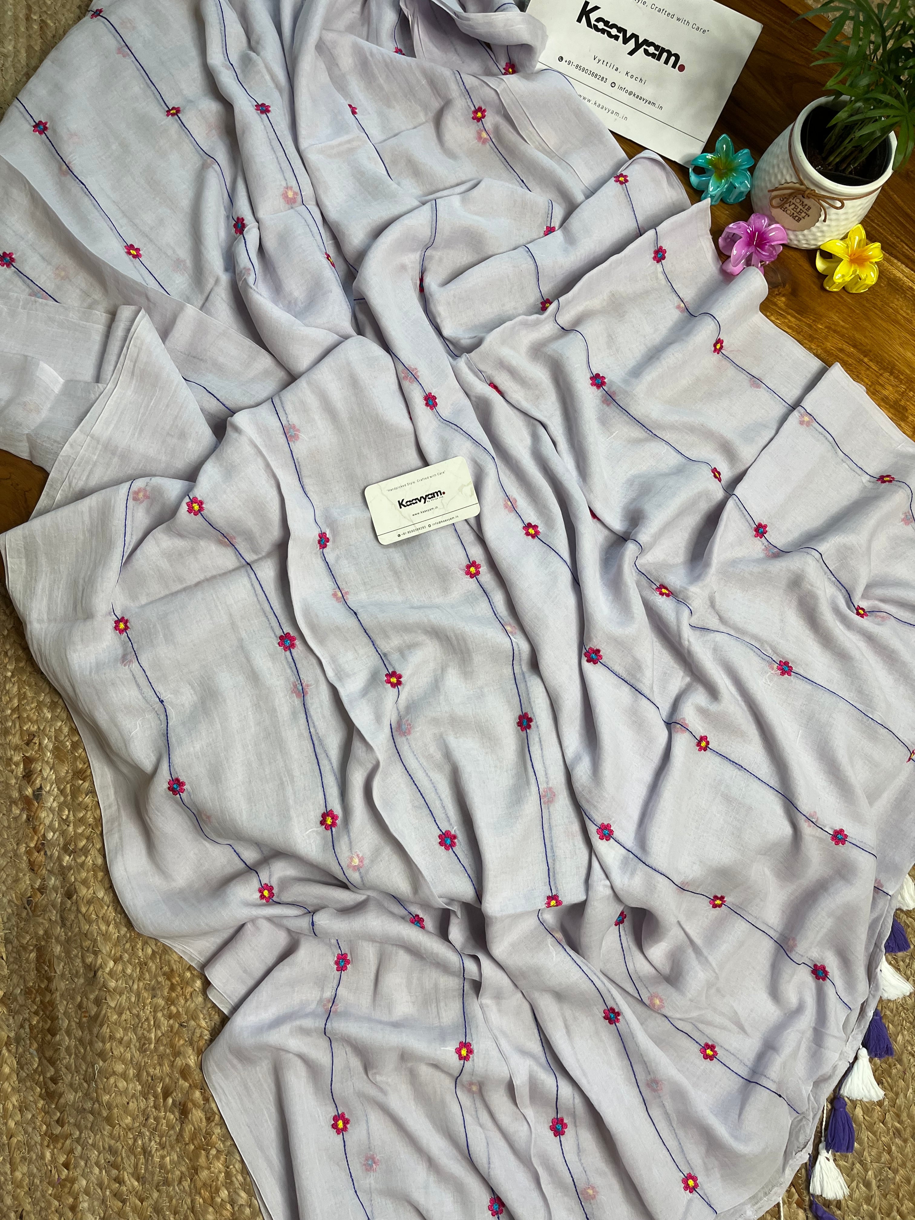 Floral Chain Embroidery Mul Cotton Saree