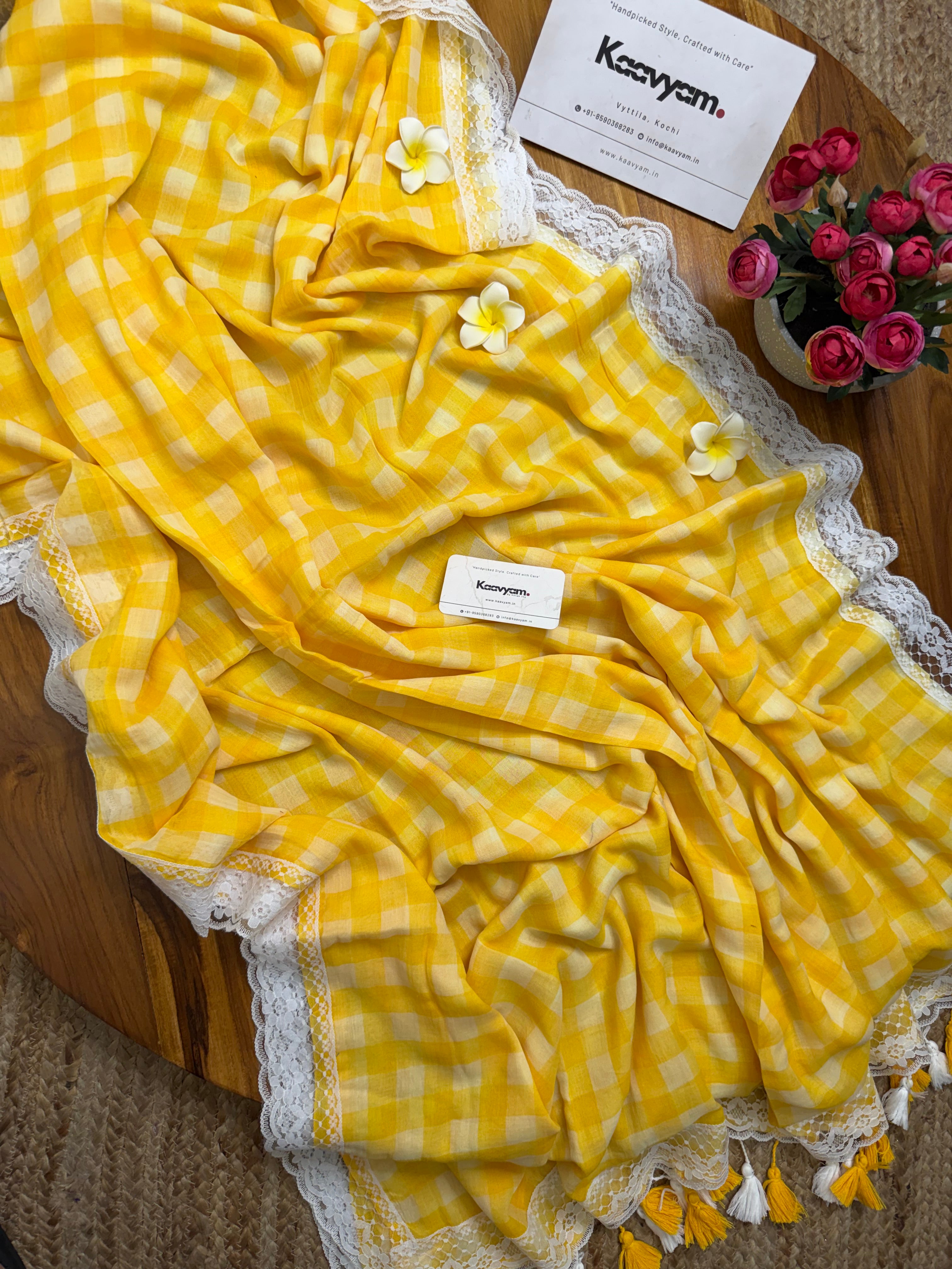 Check Whisper Mul Cotton Saree