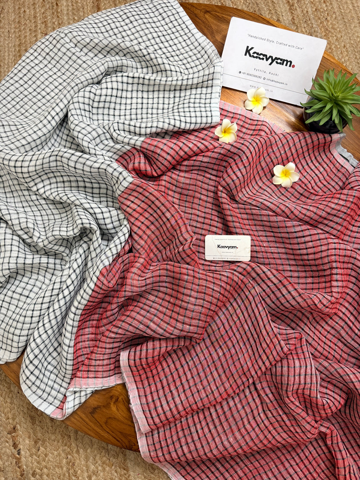 Twin Checks Linen Saree
