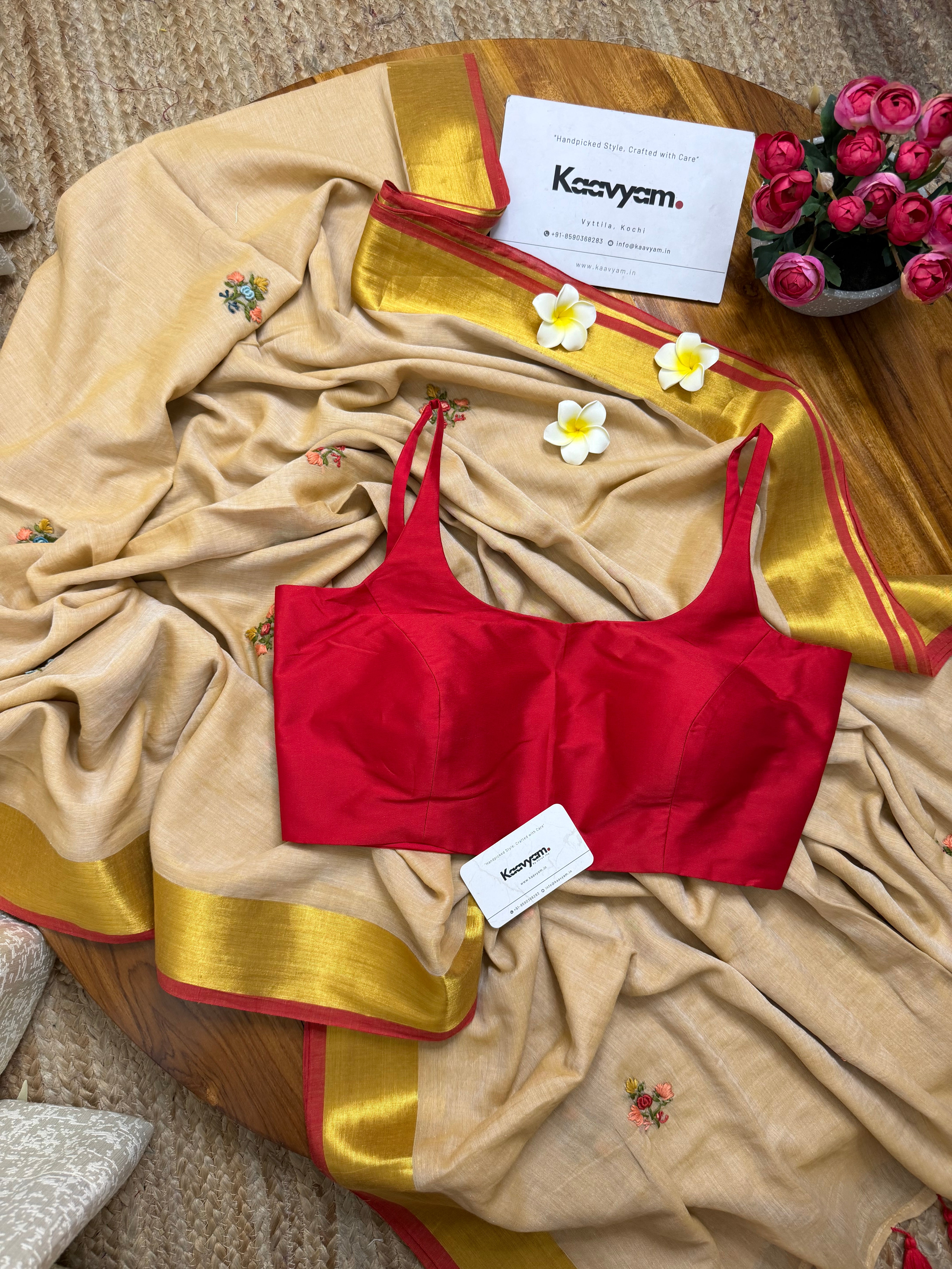 Pookkathir Kasav & Kara Saree