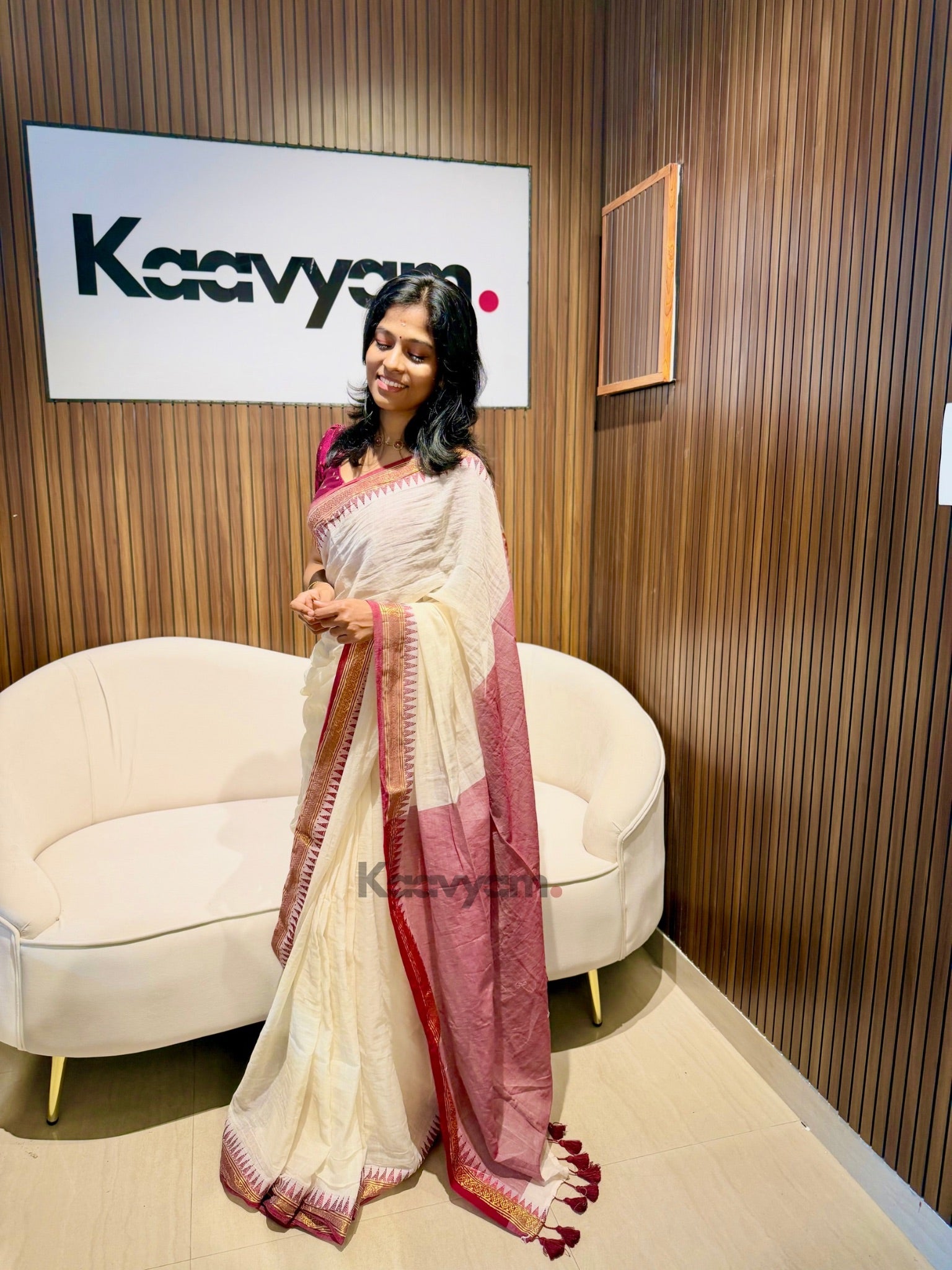 Kerala Kasav & Kara Mul Modal Saree