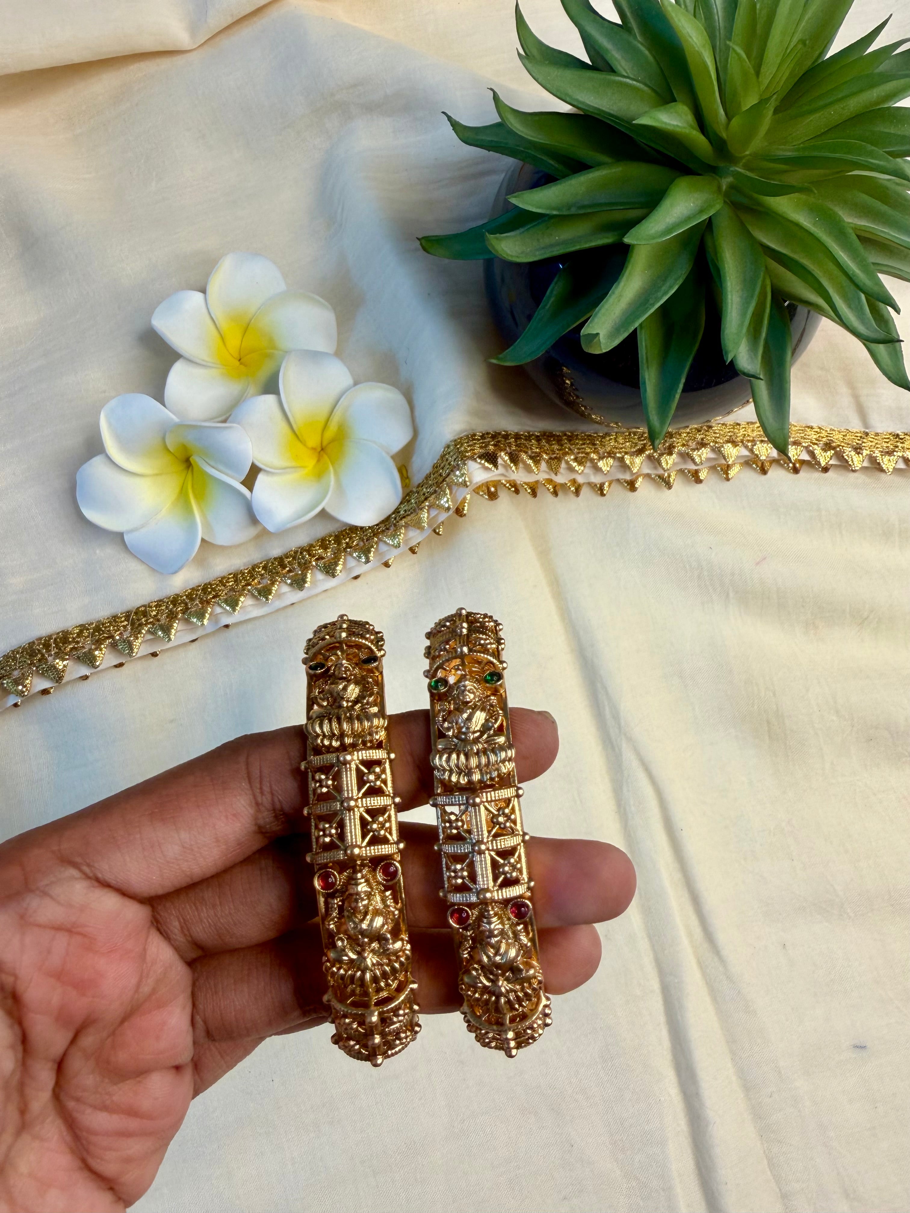 Mahalekshmi Bangles