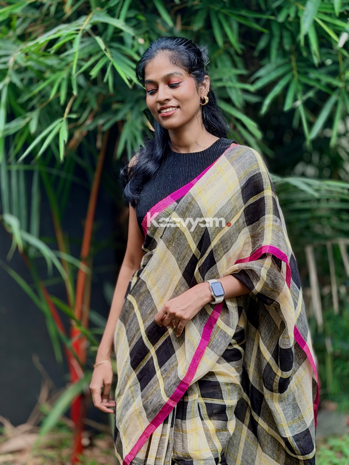 Pop Checks Linen Saree