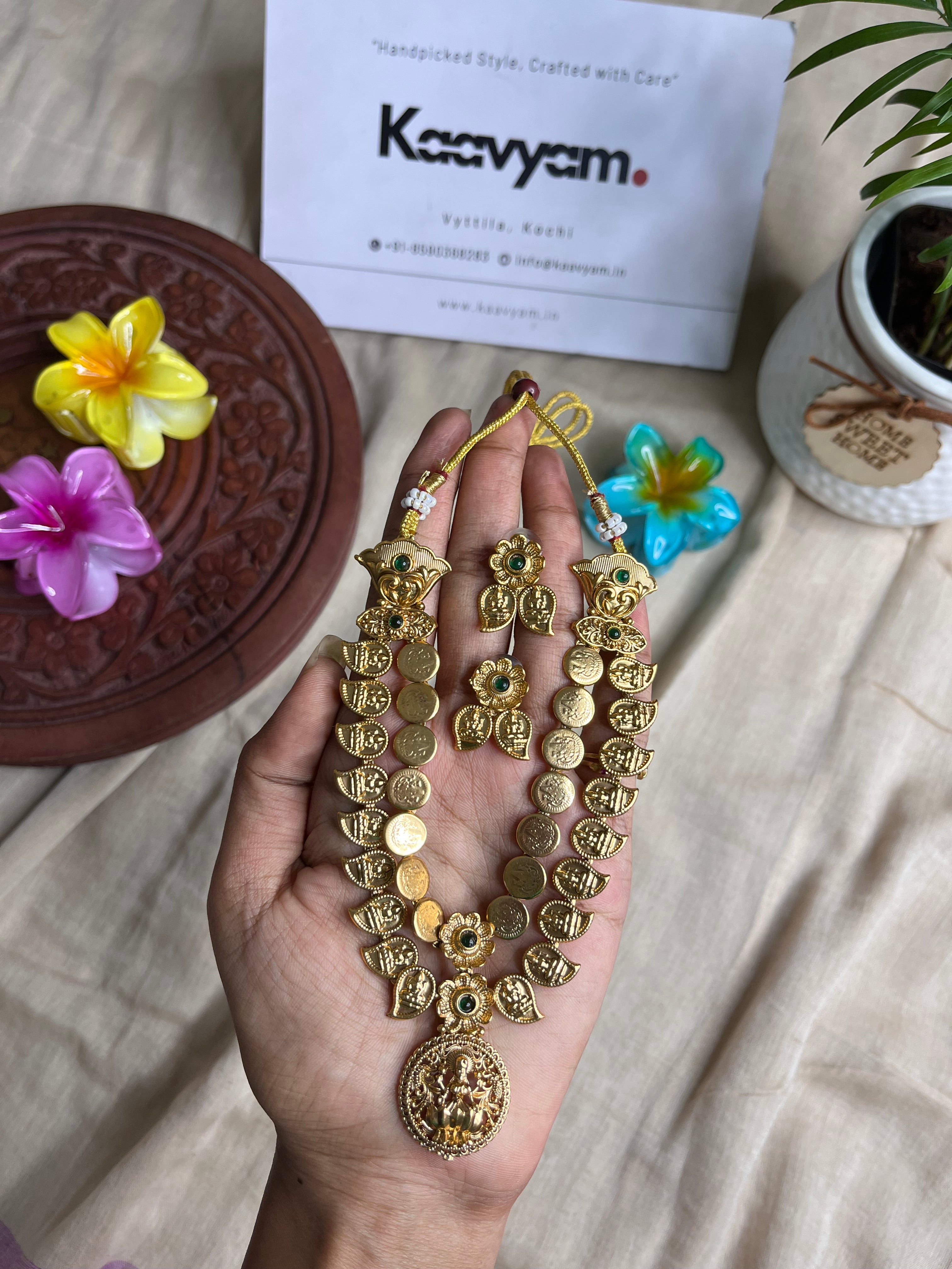 Lakshmi Layer Coin Neckpiece & Earrings