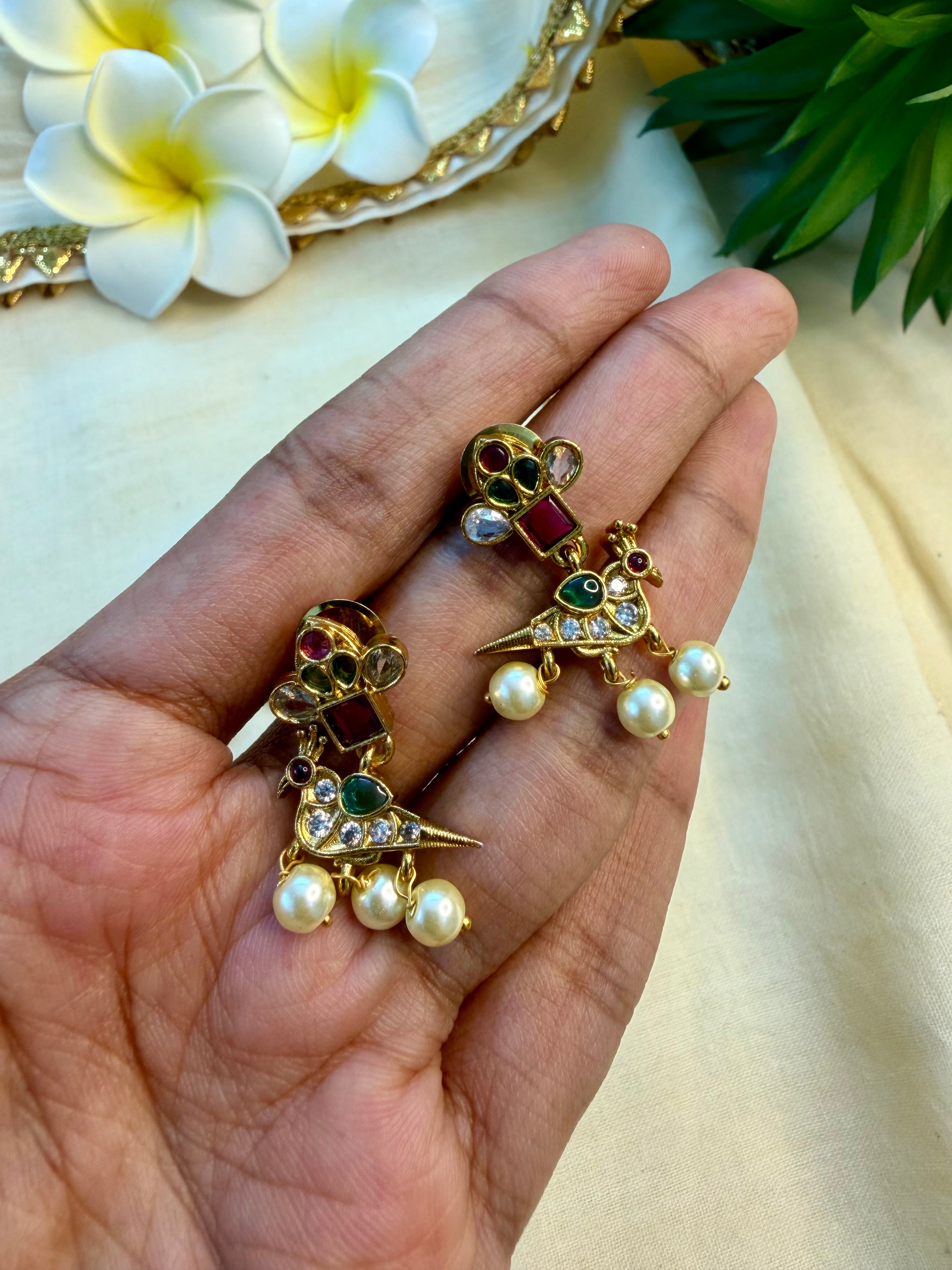 Parrot Pearl Drop Hasli