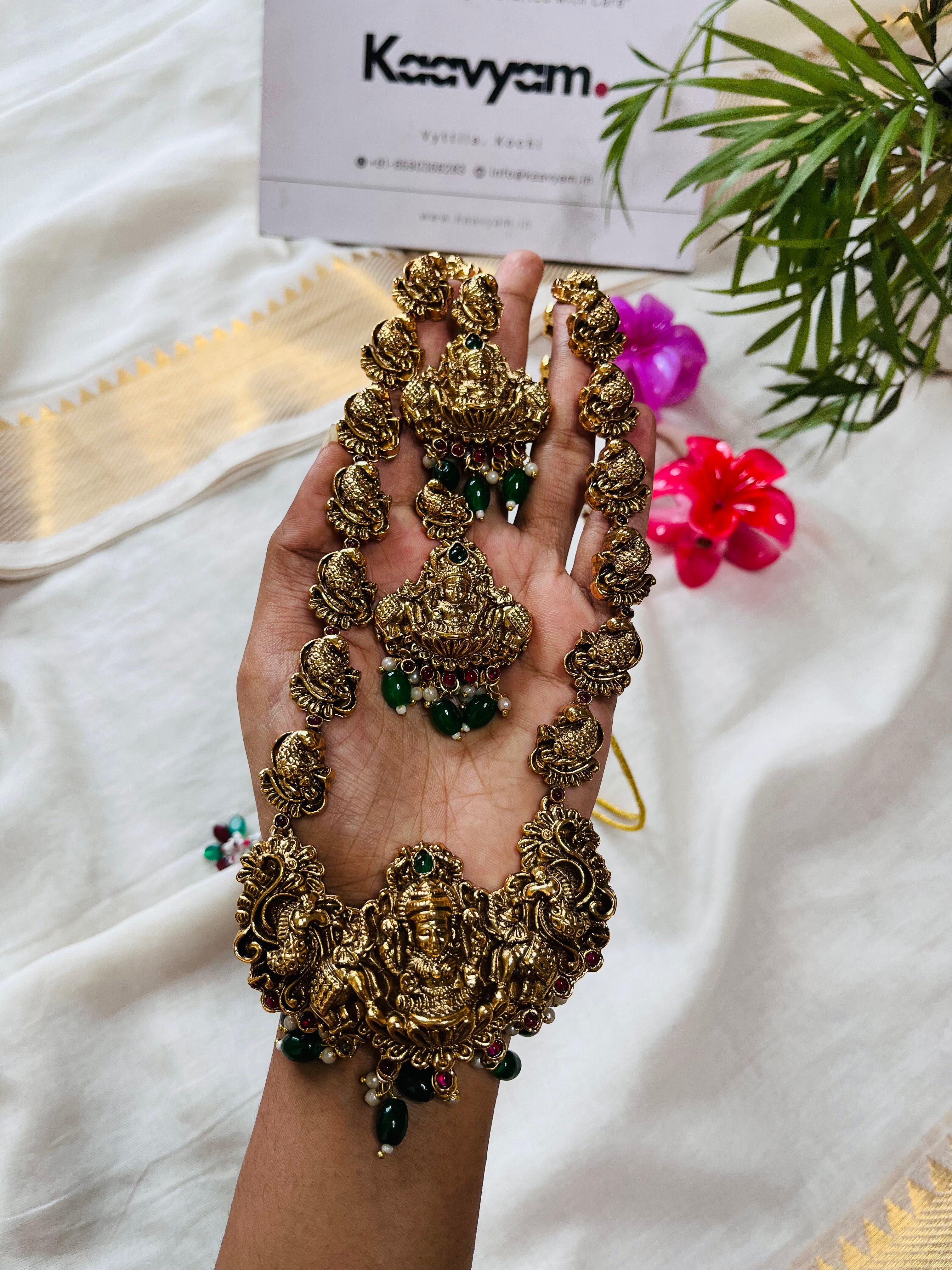 Nagas Haaram & Earrings