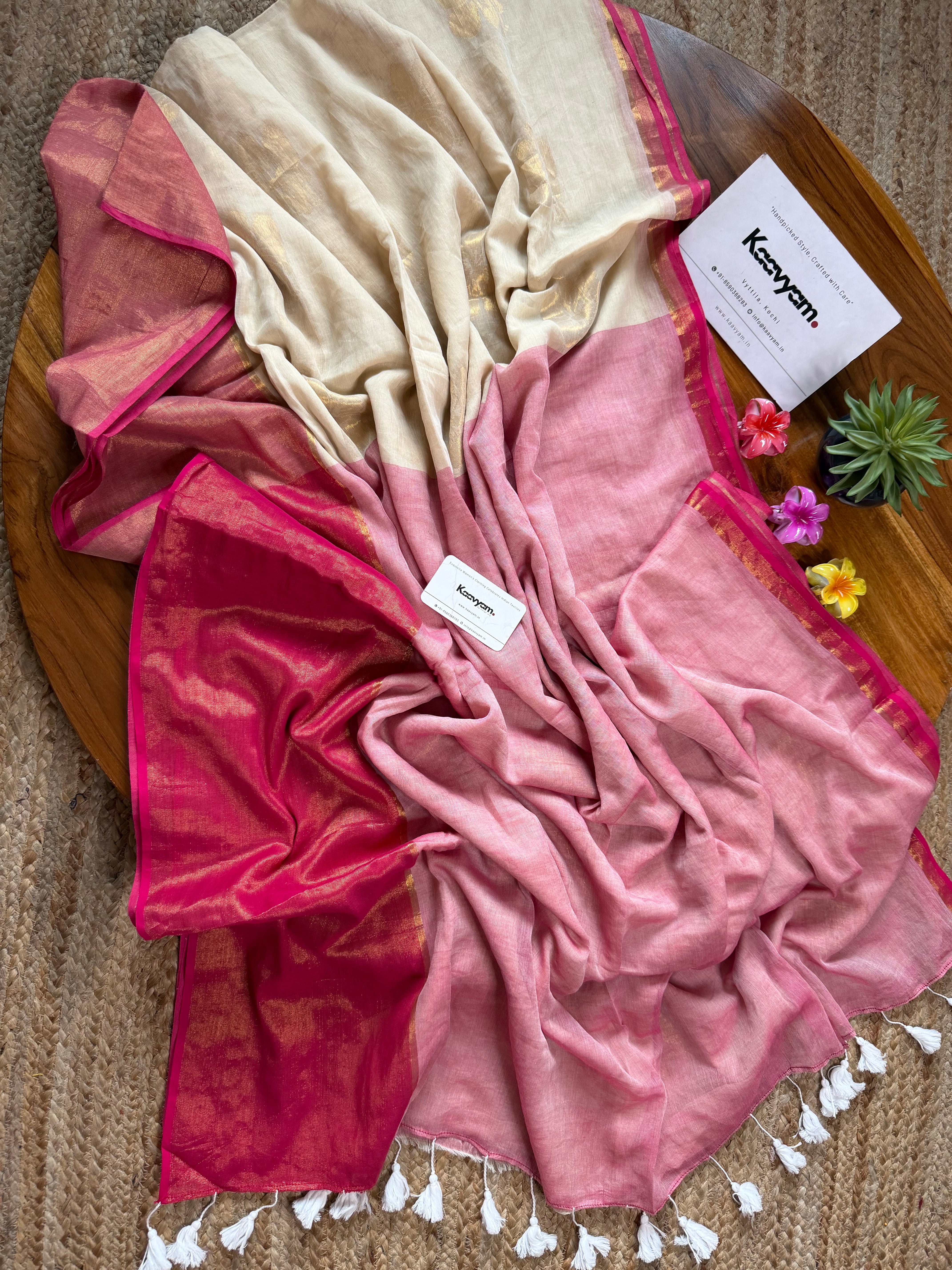 Floral Motif Mul Cotton Saree - Manka