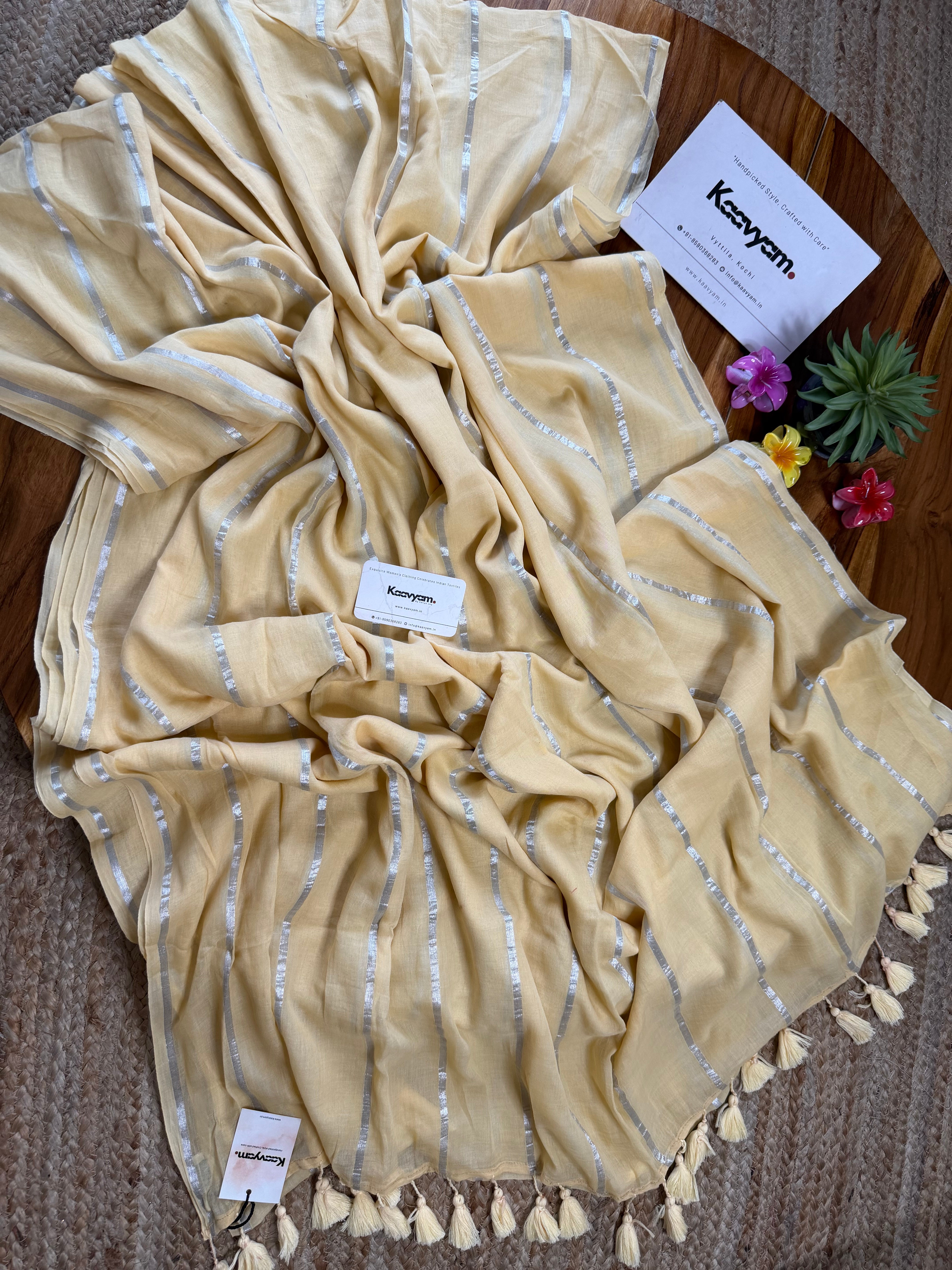 Zari Stripe Mul Cotton Saree - Manka