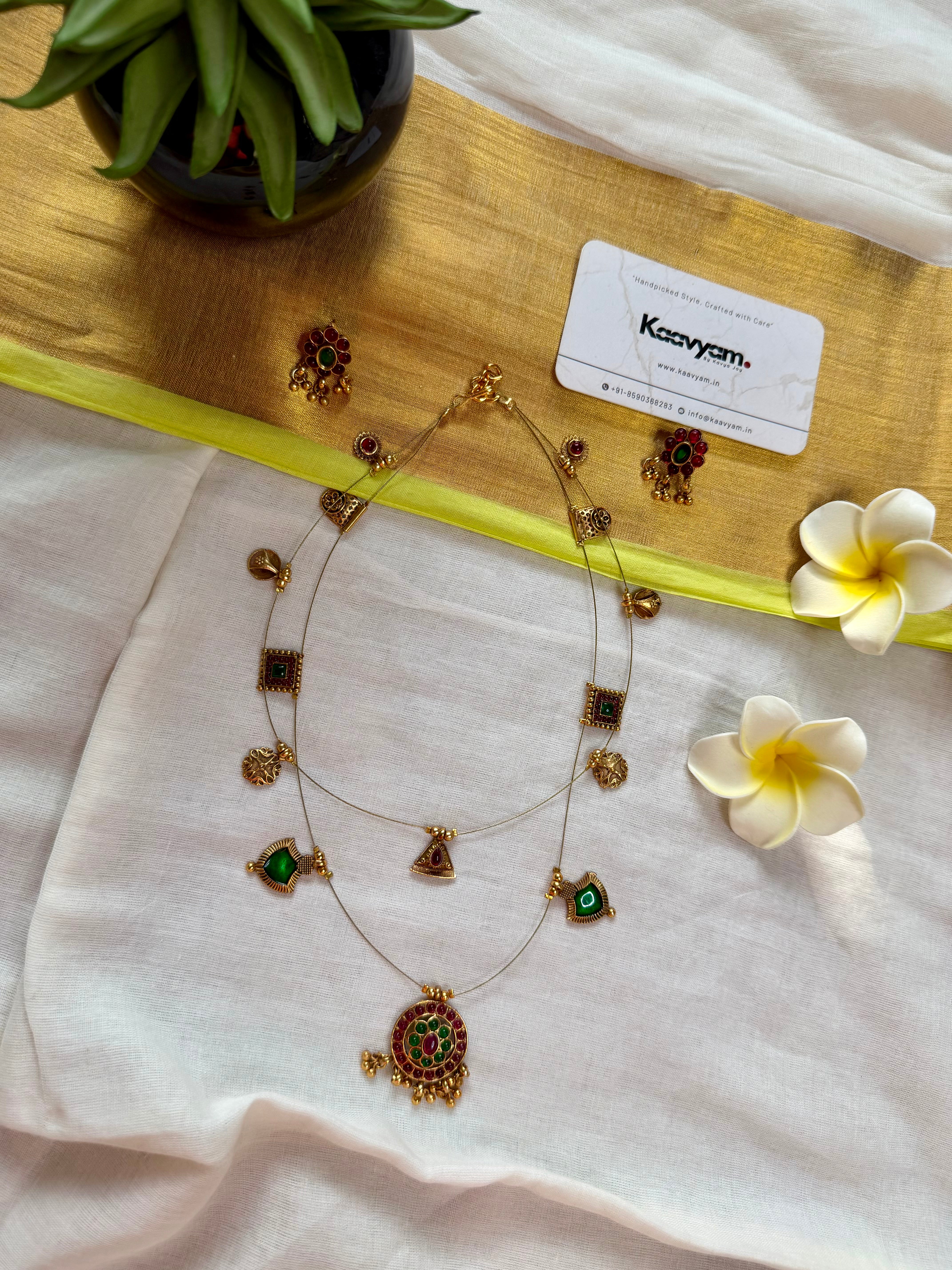 Invisible Palakka Neckpiece