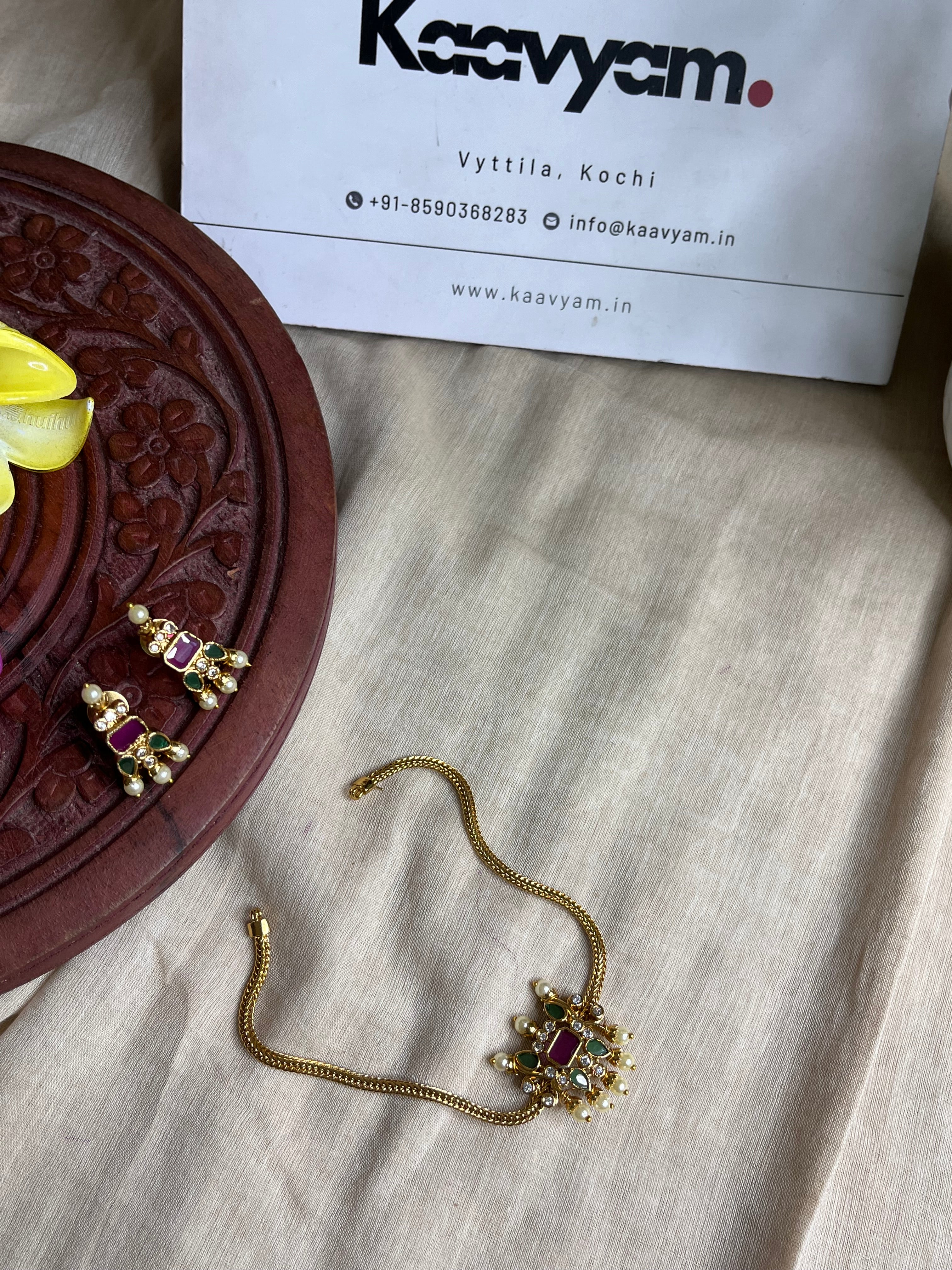 Charm Choker with Earrings