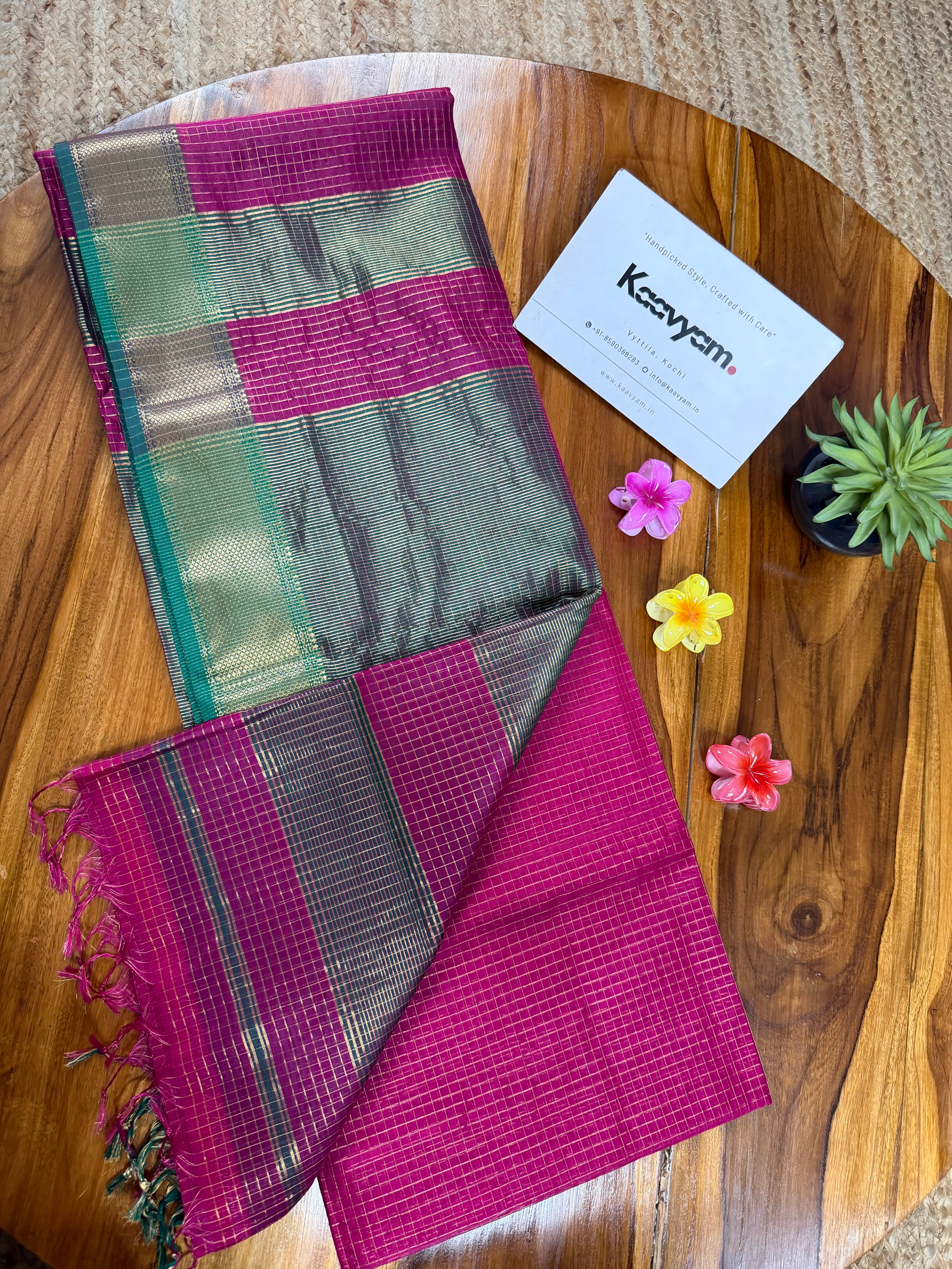 Maheshwari Silk Check Contrast Border Saree