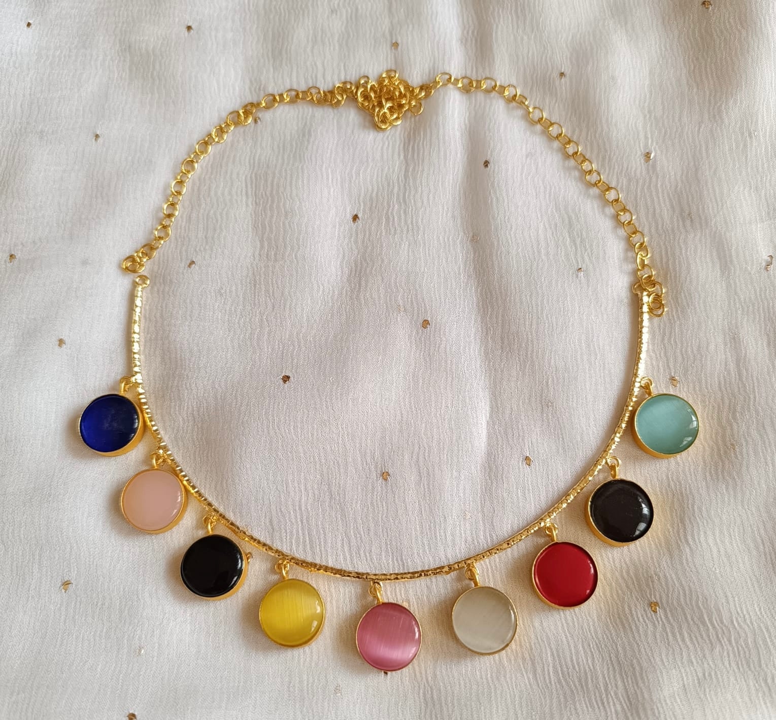 STONE HASLI NECKLACE
