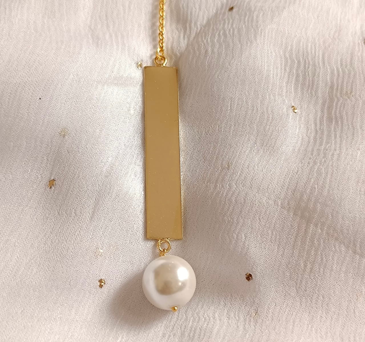 HANDMADE NECK CHAIN WITH PENDANT