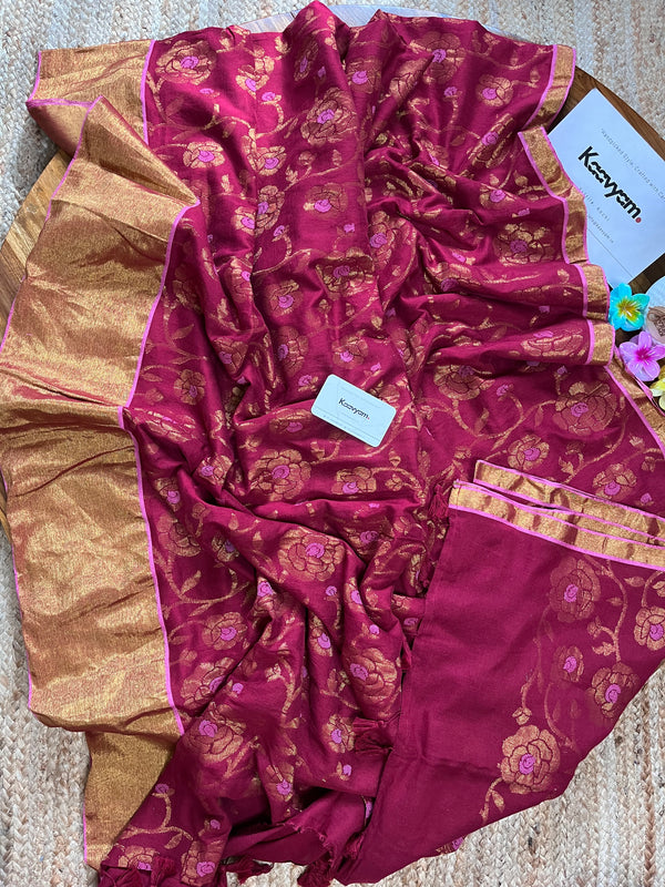 Rose Motif Mul Cotton Saree
