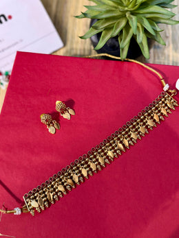 Ilakkathali Choker