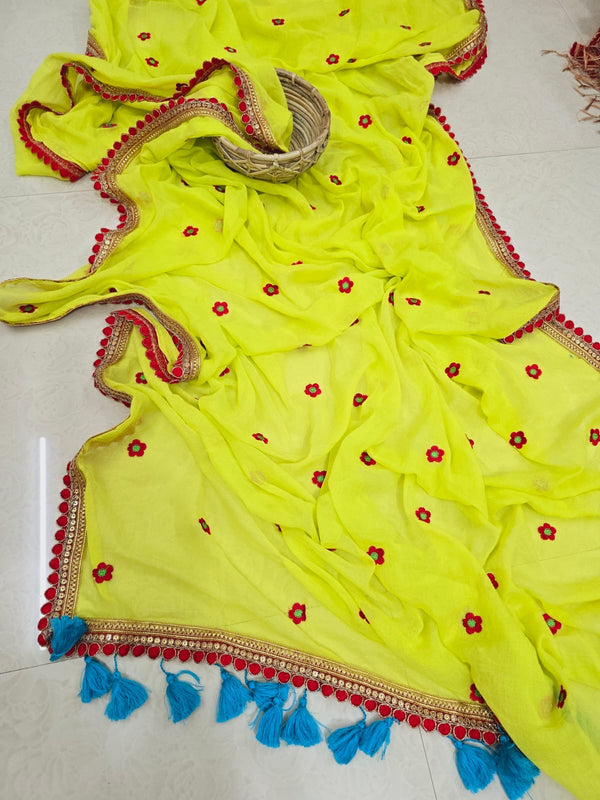 Embellished Lace Mul Cotton Saree