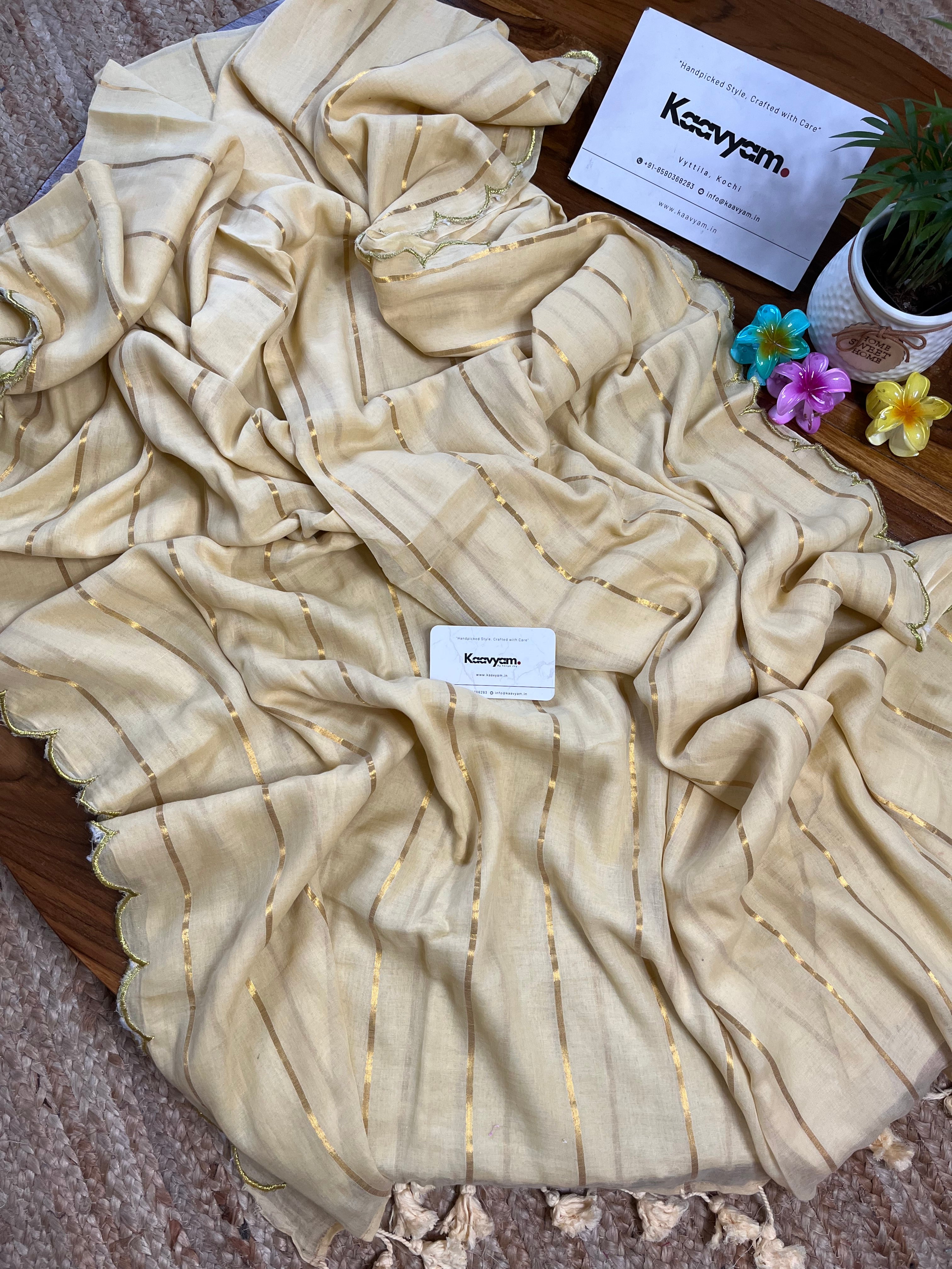 Scallop & Stripes Mul Cotton Saree - MANKA