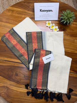 Kanaka Kara Kasav Saree
