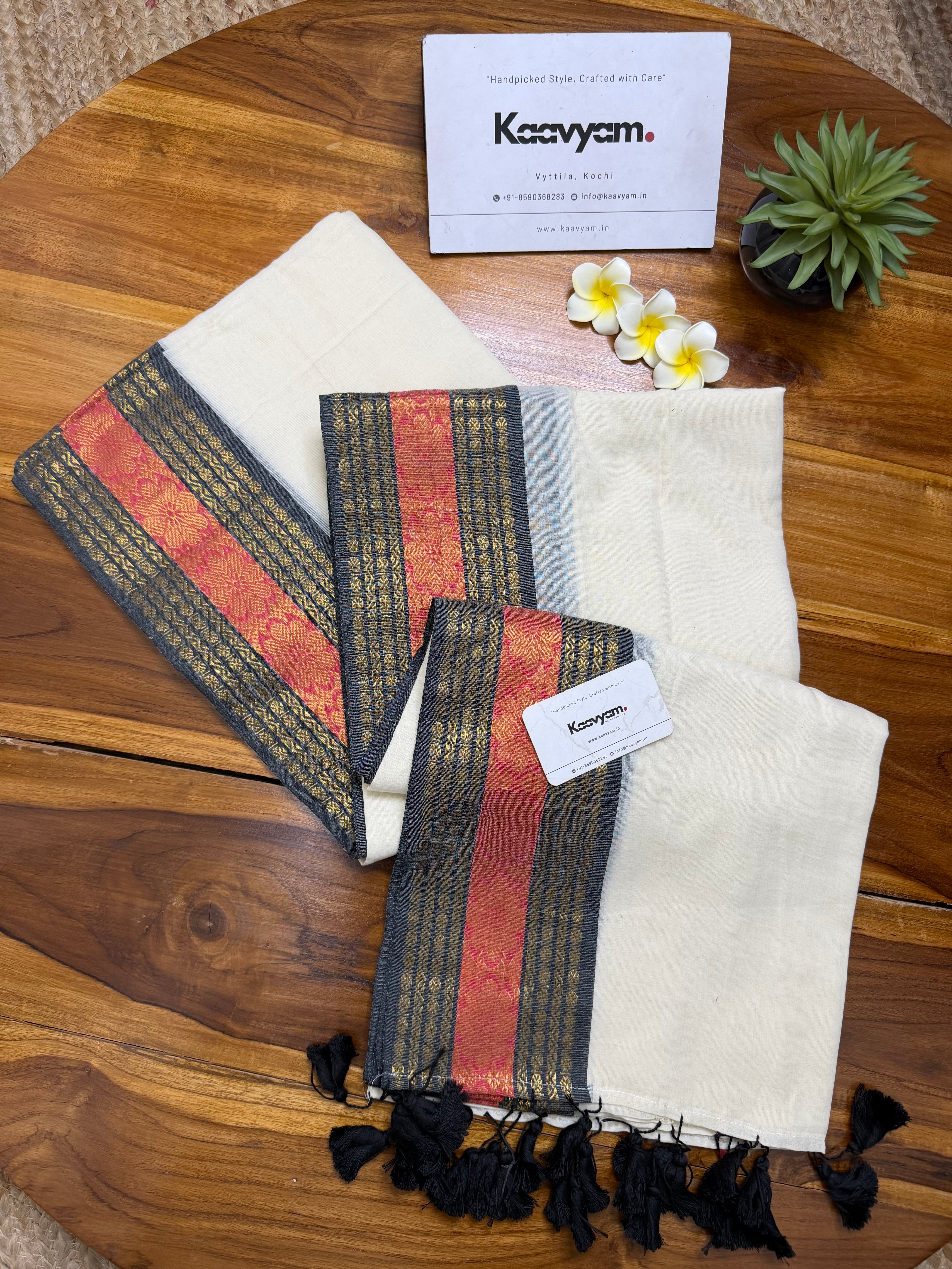 Kanaka Kara Kasav Saree