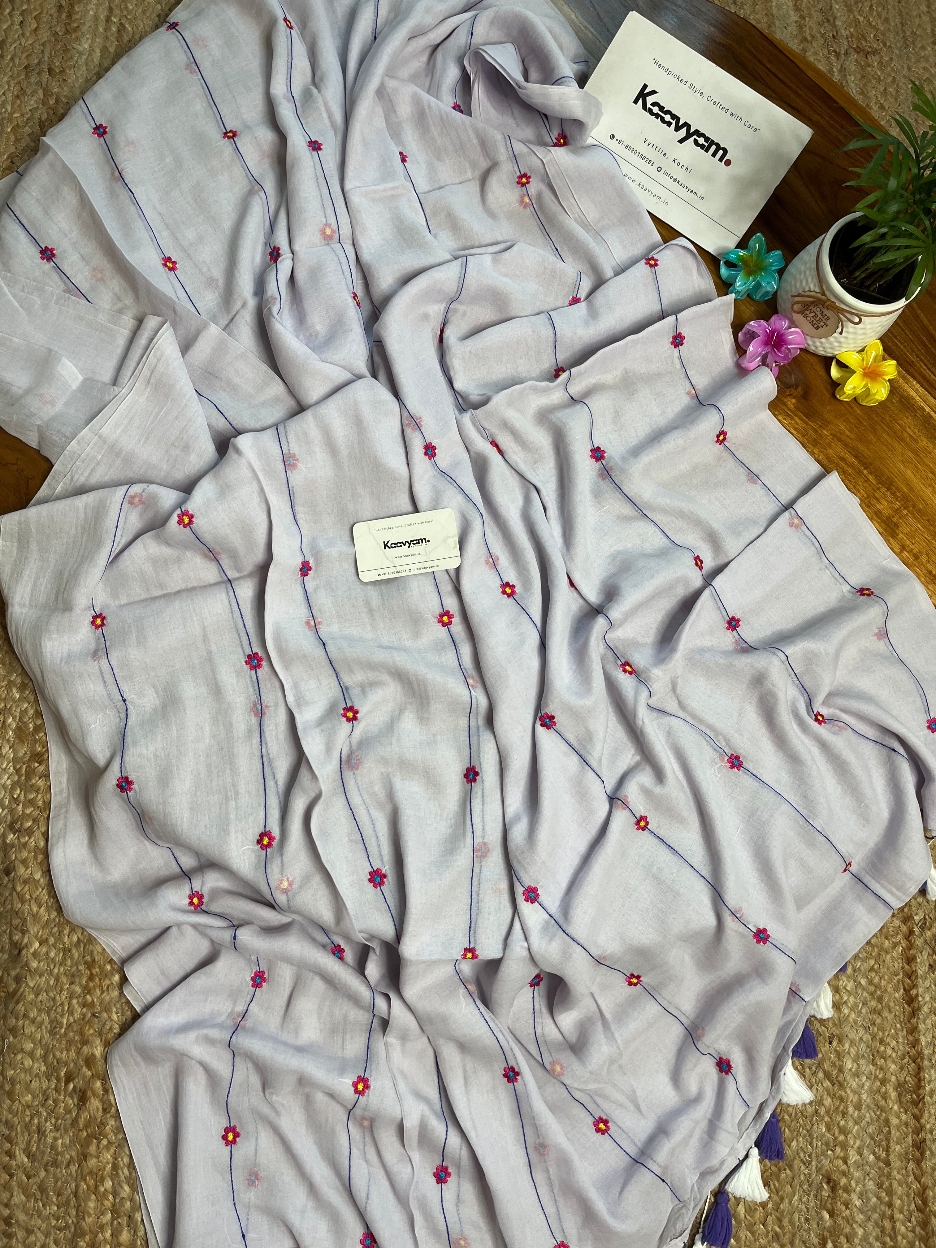Floral Chain Embroidery Mul Cotton Saree