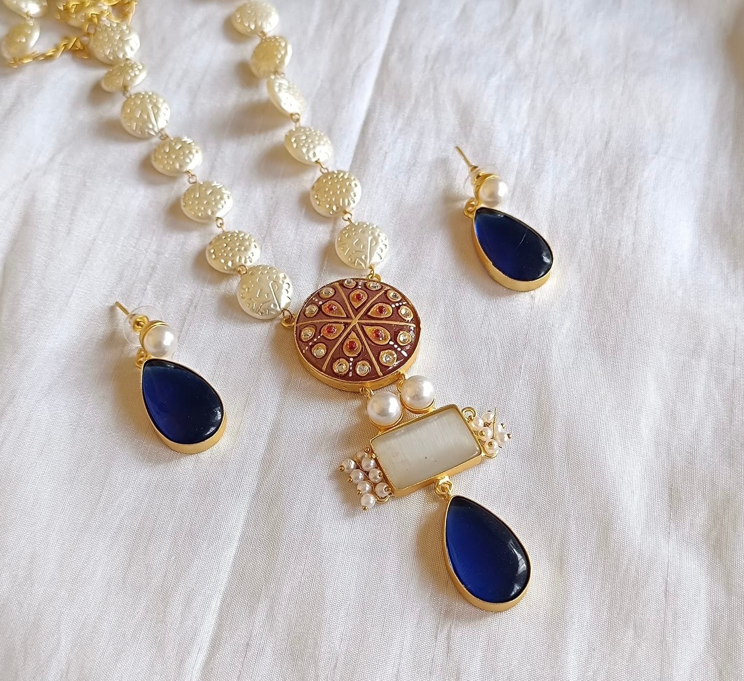 Pearl & Stone Necklace