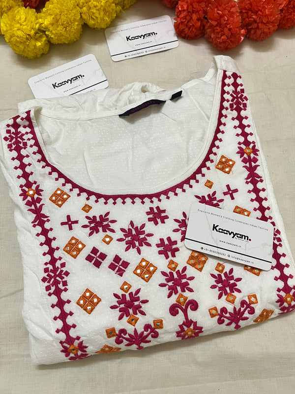 WHITE EMBROIDERY YOKE KURTI