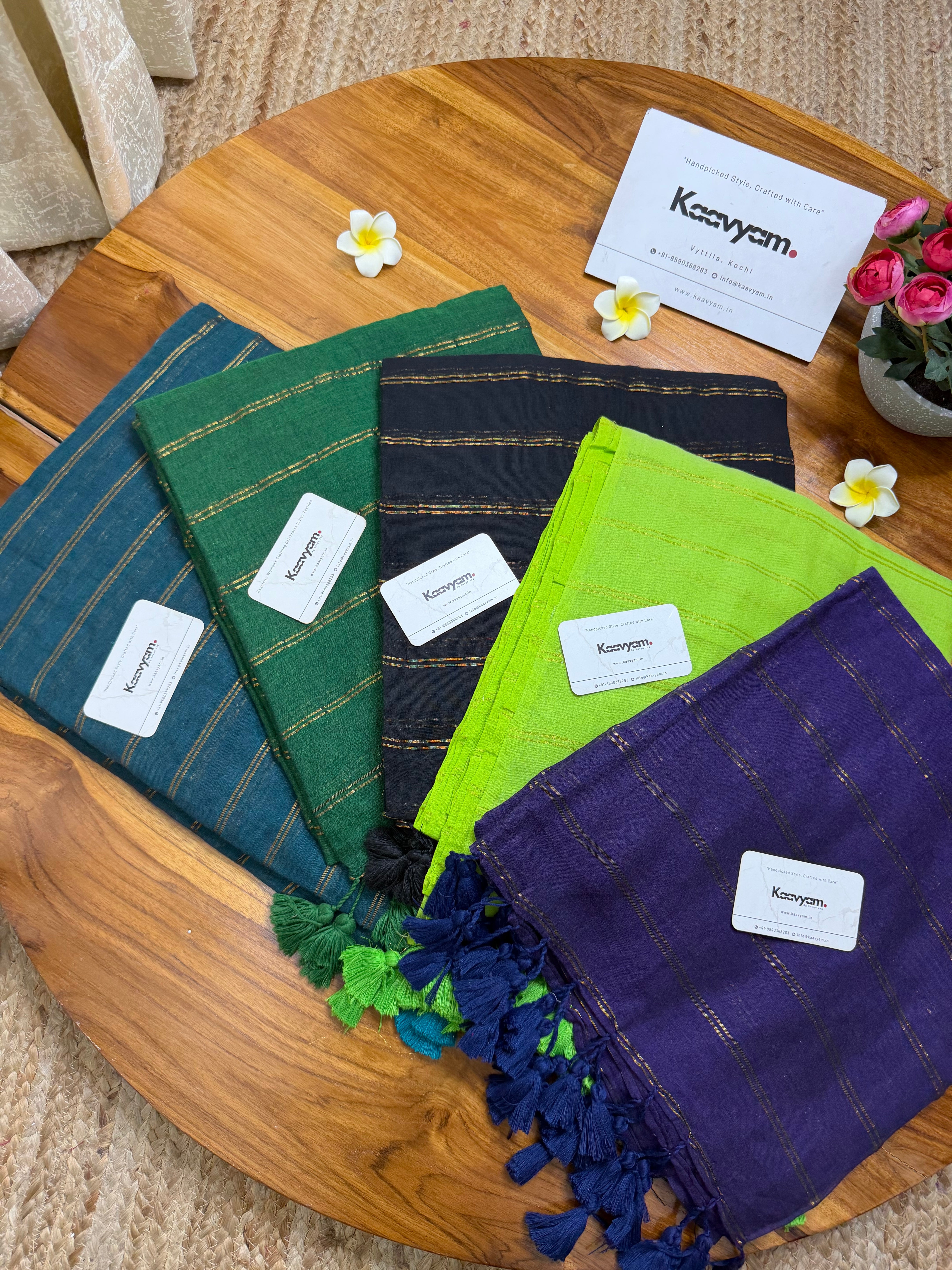 Double Zari Stripes Mul Cotton Saree