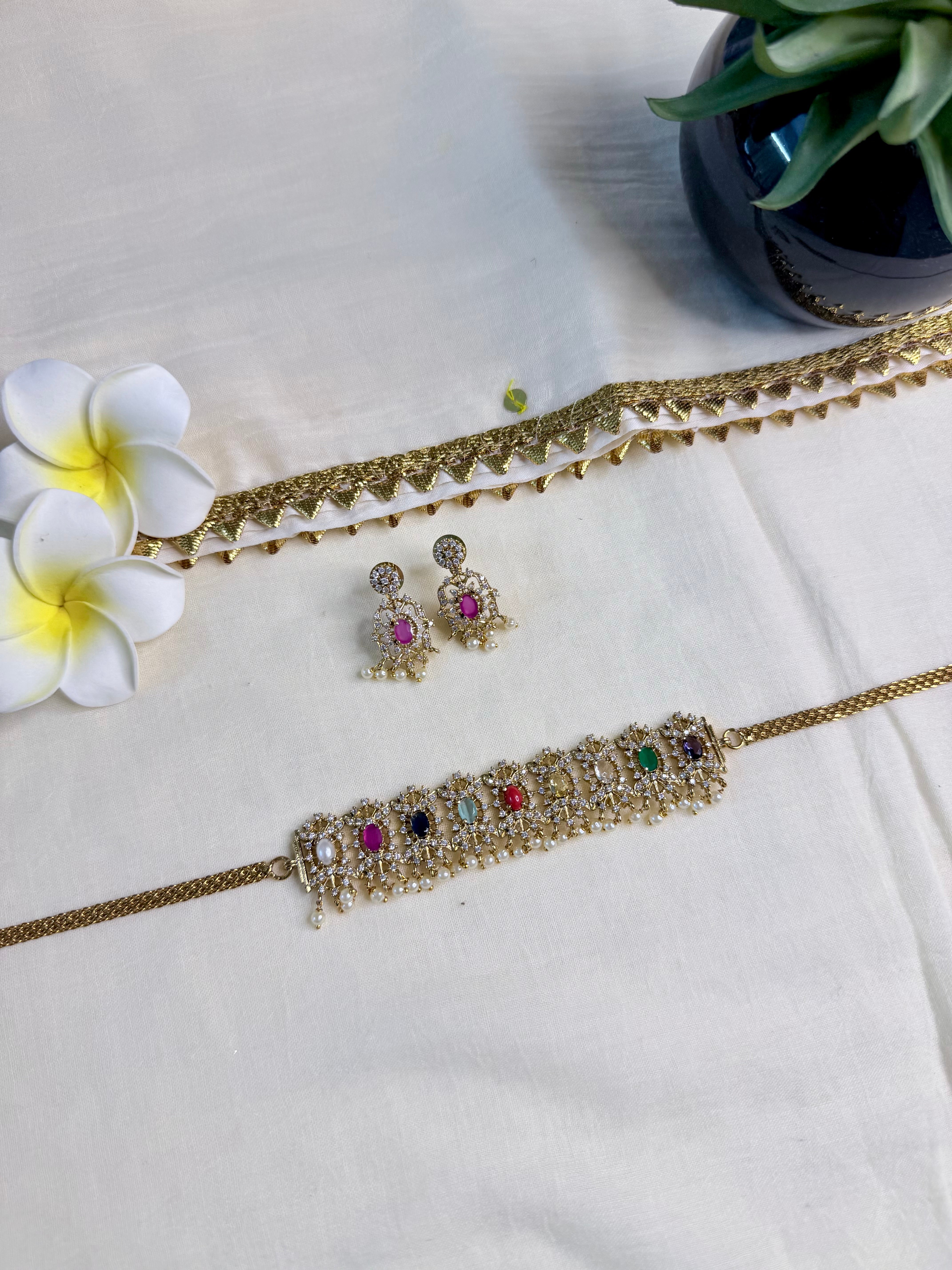 Navaratna Choker
