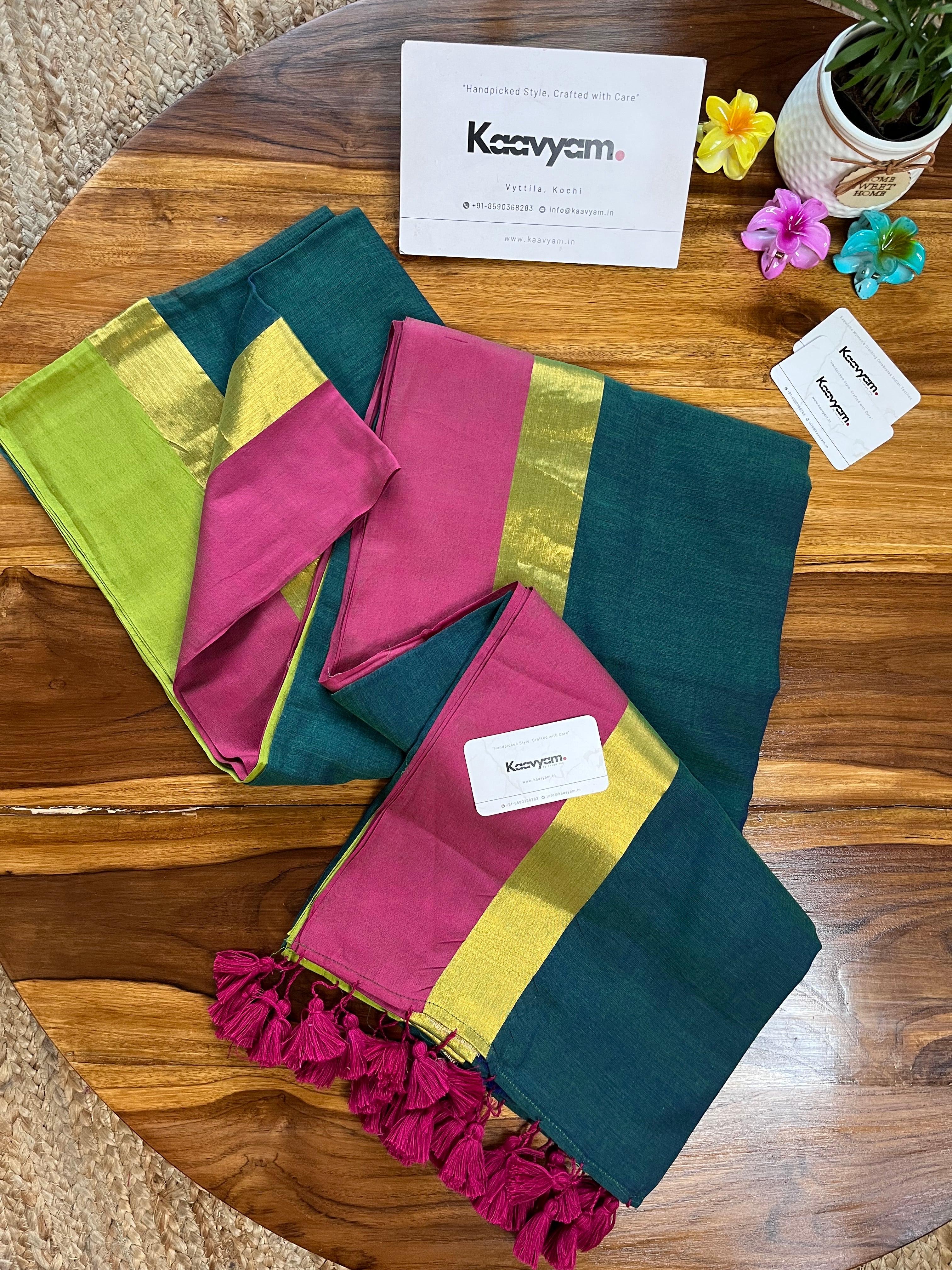 Contrast Borders Mul Cotton Saree