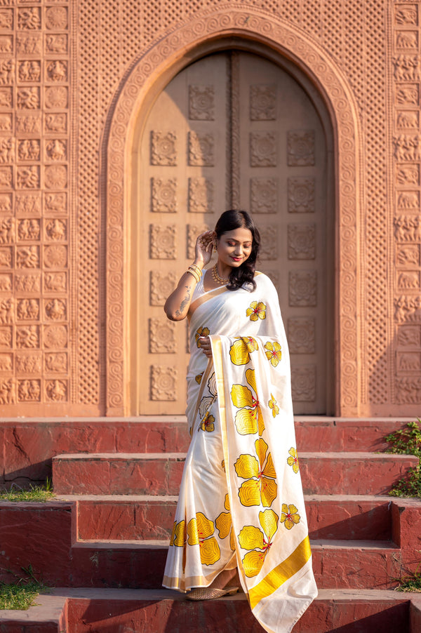 Hibiscus Kerala Kasav Saree