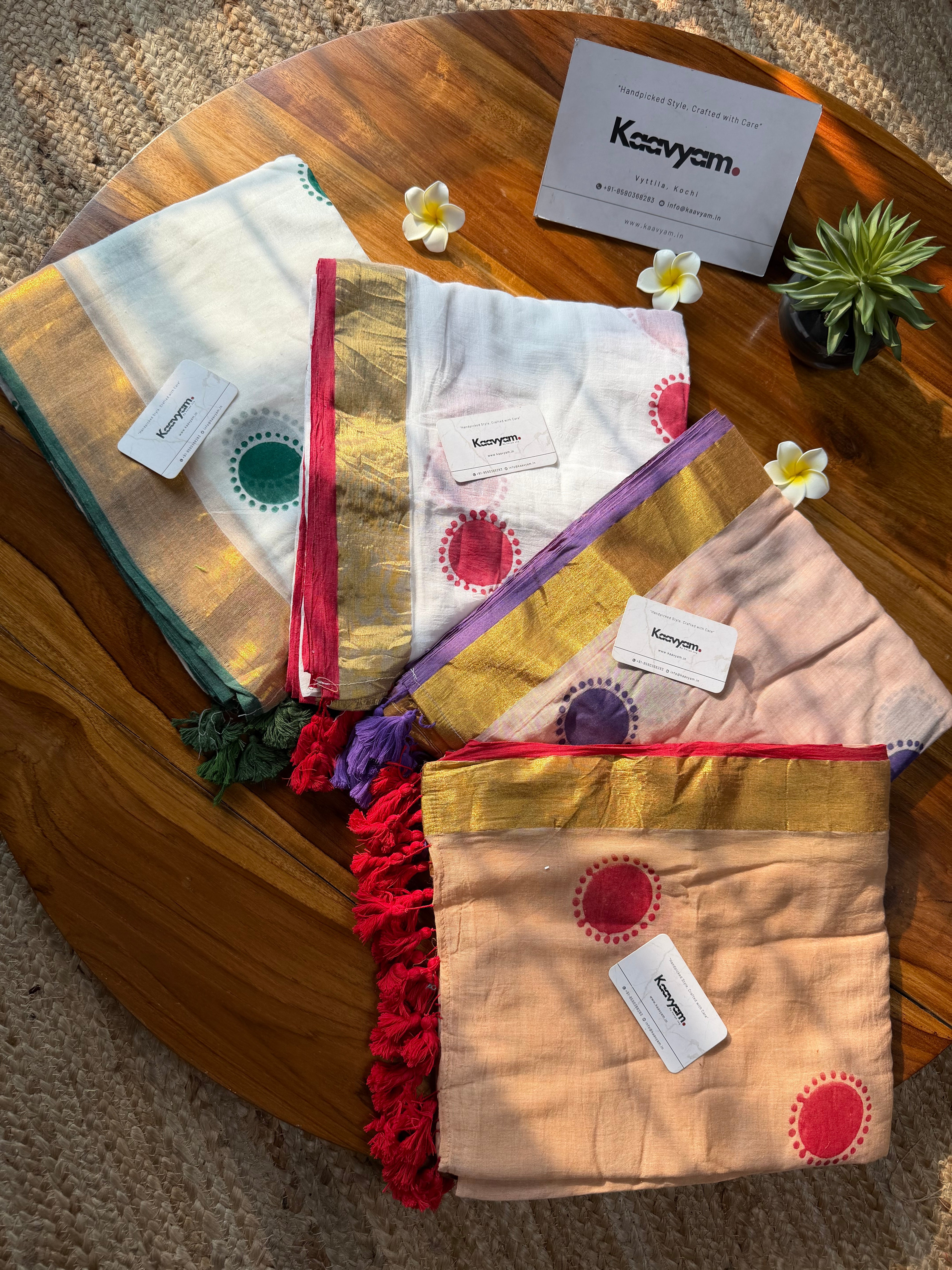 Bindhi Kasav & Kara Mul cotton Saree