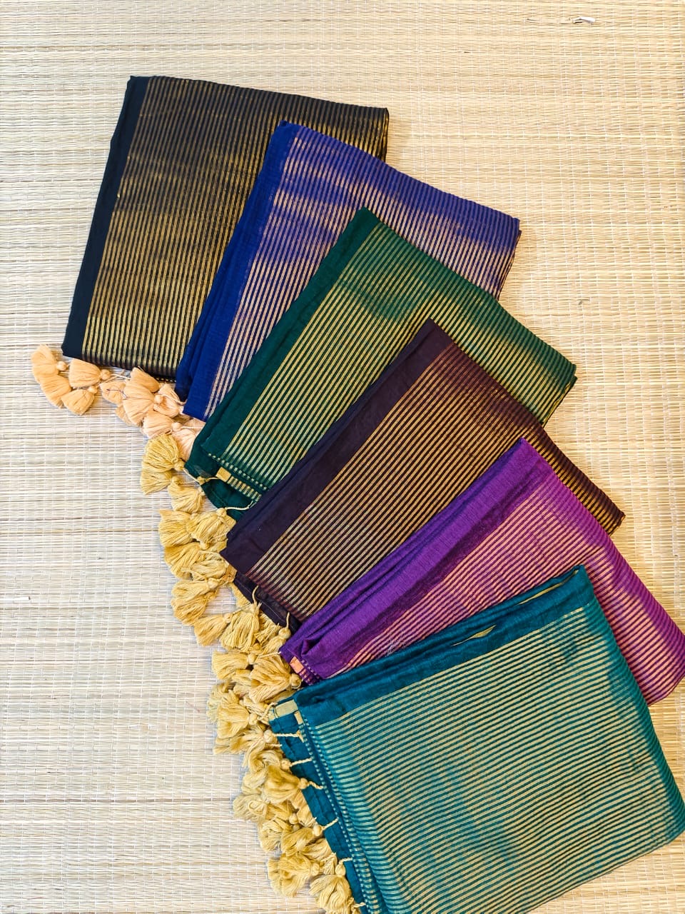 Half Half Zari Stripes Mul Cotton Saree