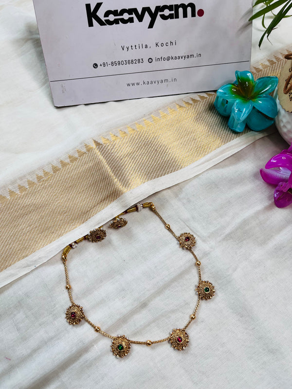 Round Pearl Choker & Earrings