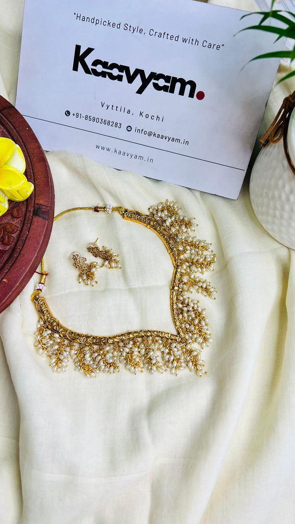 Traditional Pearl Drop Hasli