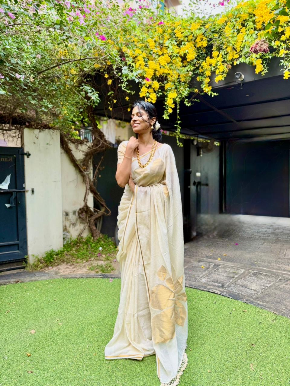Hibiscus Handwoven Mul Modal Saree - Manka
