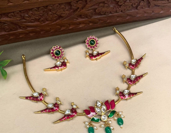 Parrot Hasli & Earrings