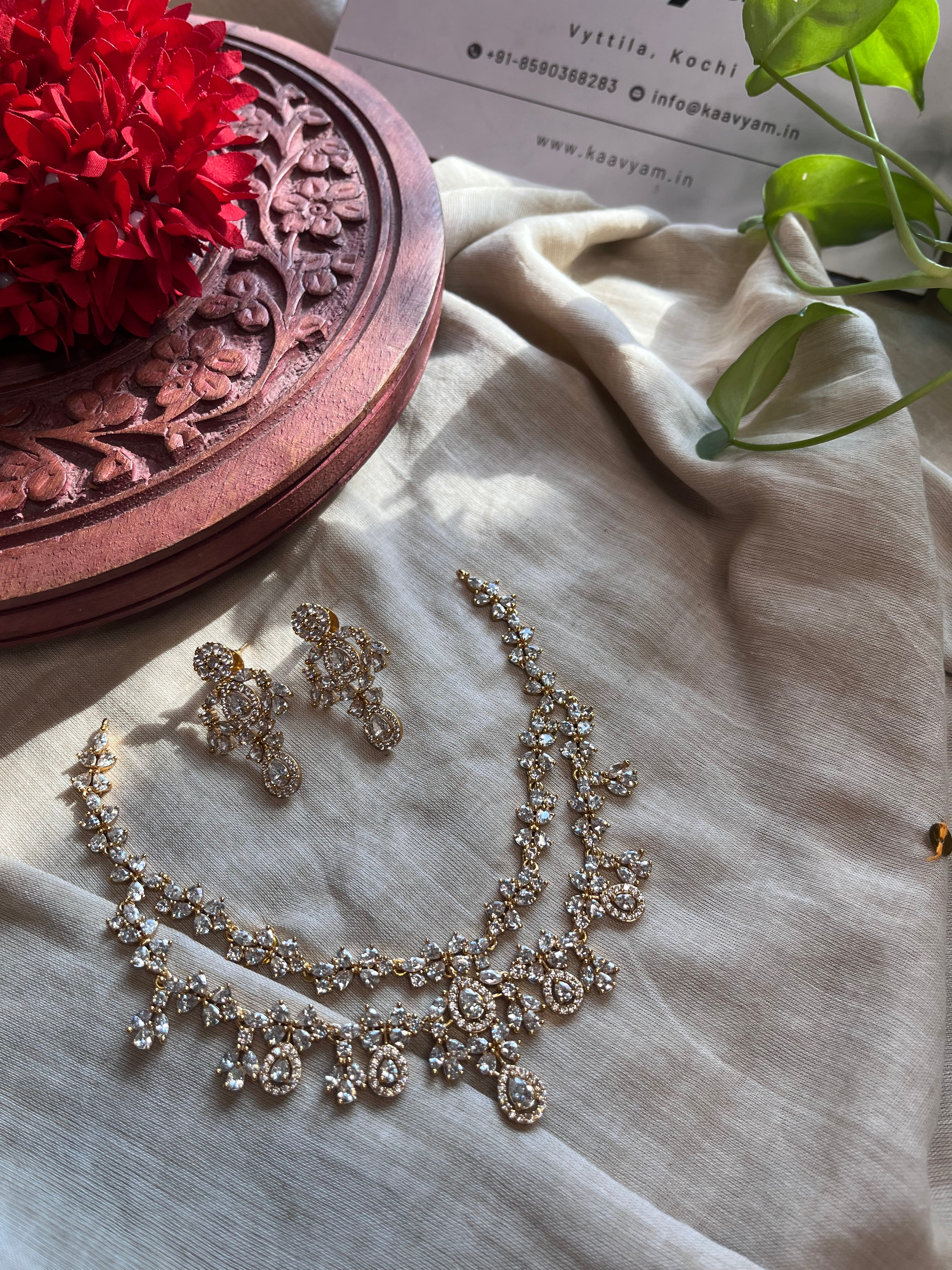 Diamond look a like AD necklace