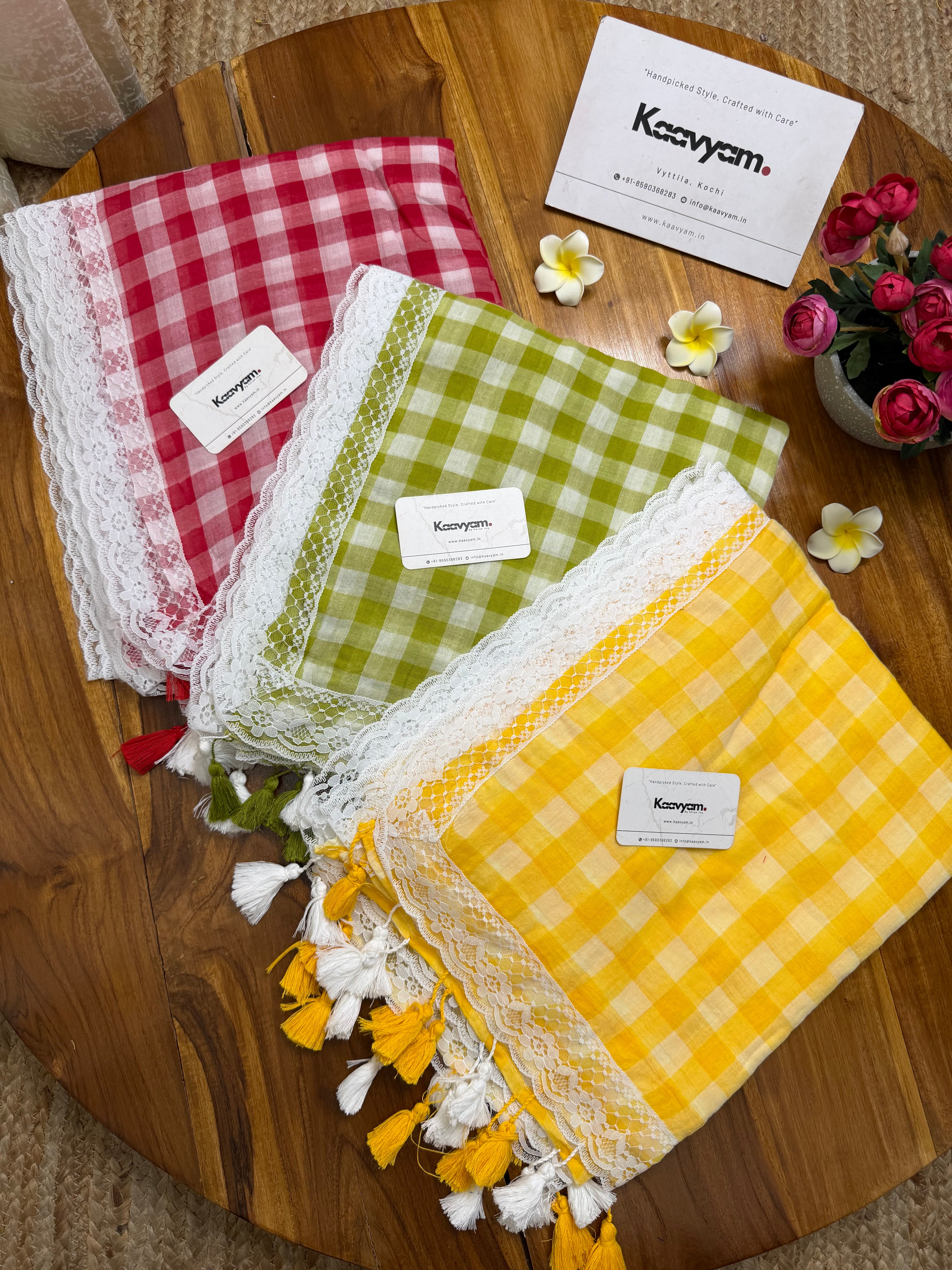 Check Whisper Mul Cotton Saree