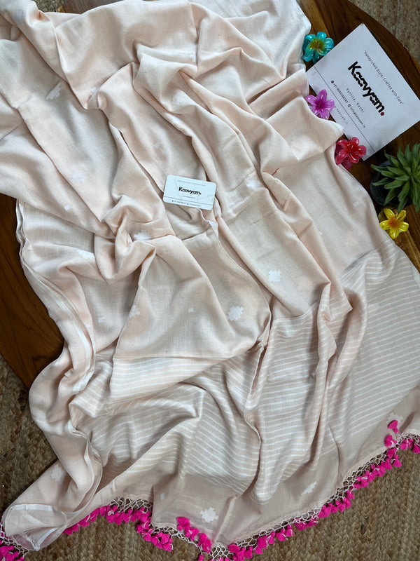 Jamdani Saree