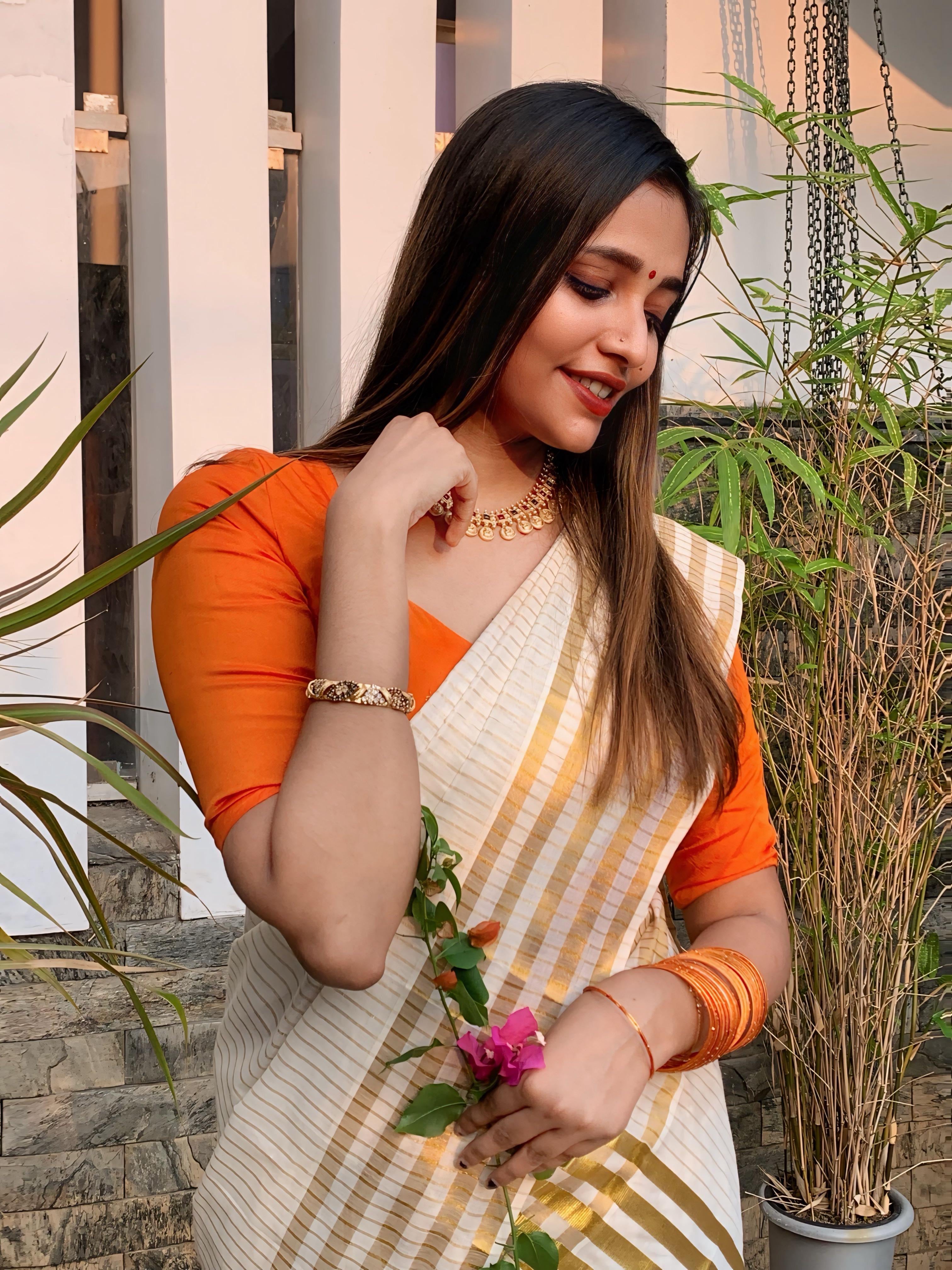 Kerala Cotton Line Set & Mundu