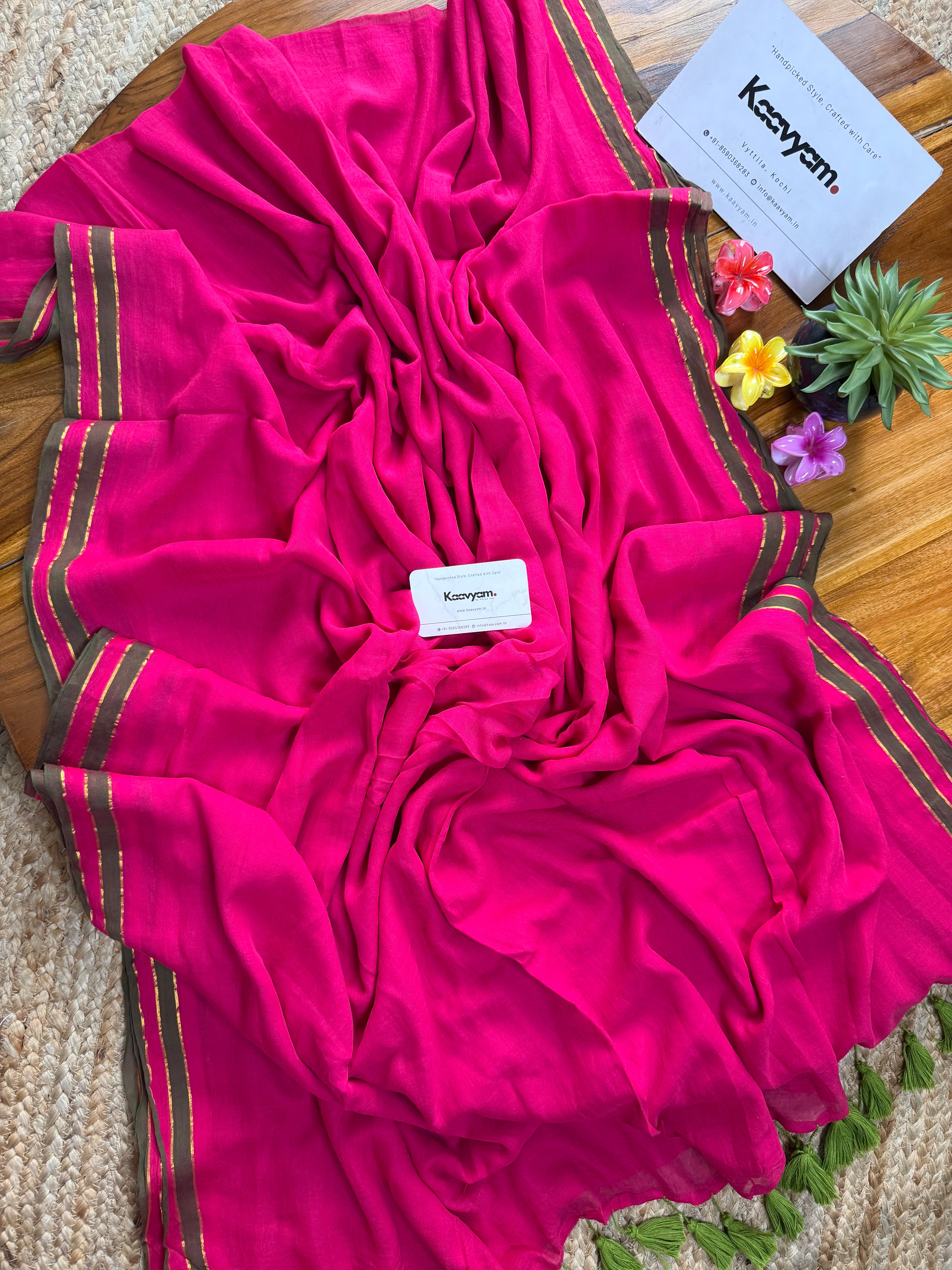 Minimal Border Mul Cotton Saree