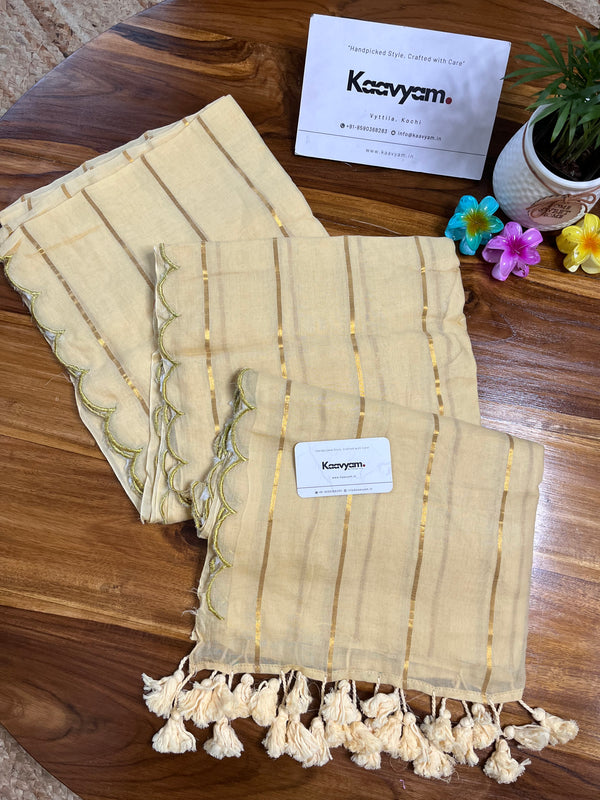 Scallop & Stripes Mul Cotton Saree - MANKA