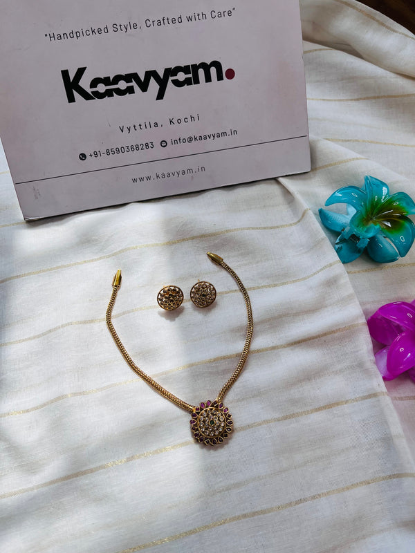 Flower Neckpiece & Earrings