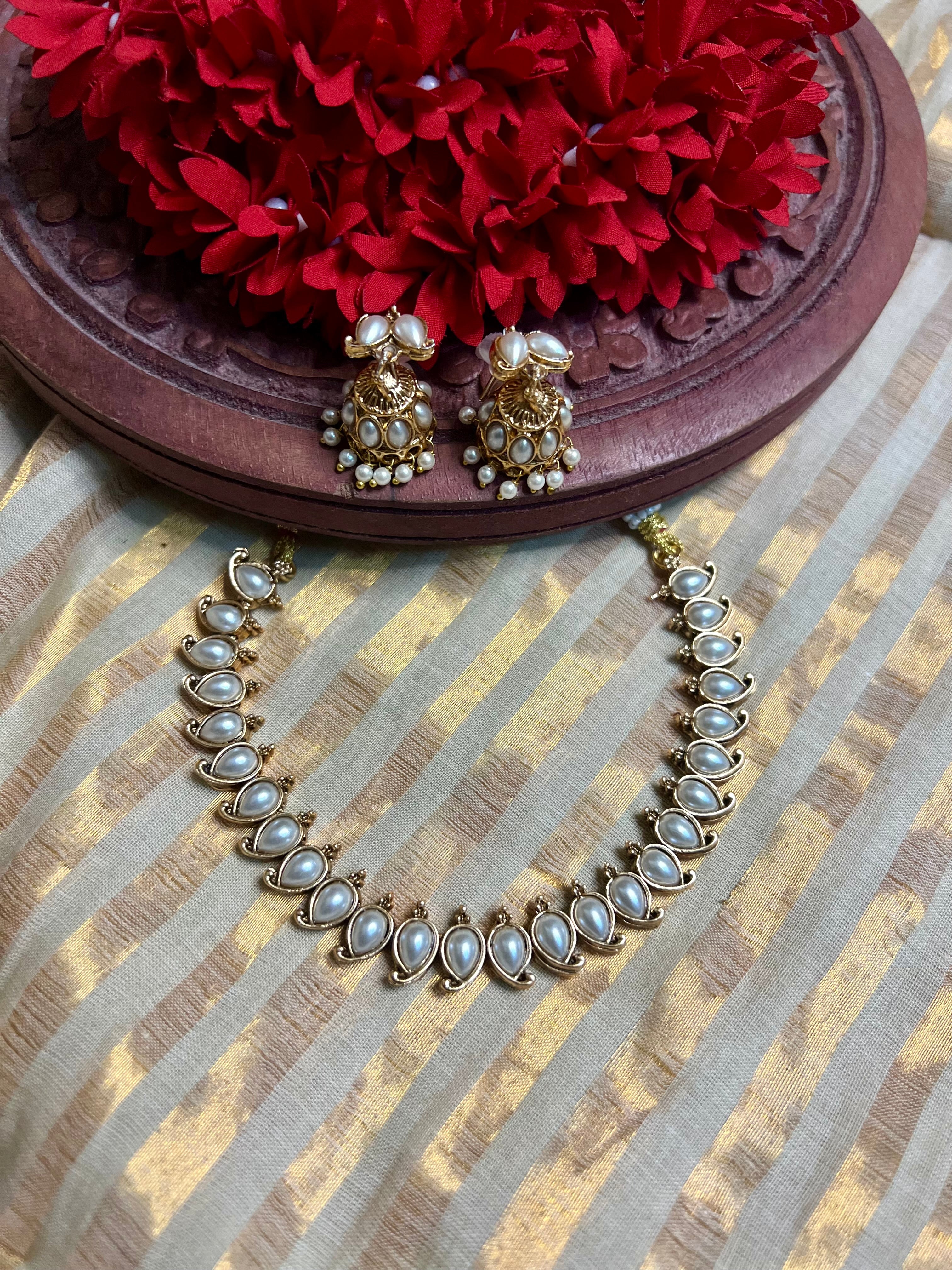Pearl Mango Necklace