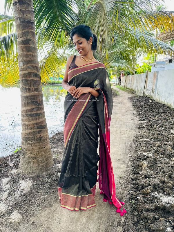 Contrast Pallu Mul Cotton Saree