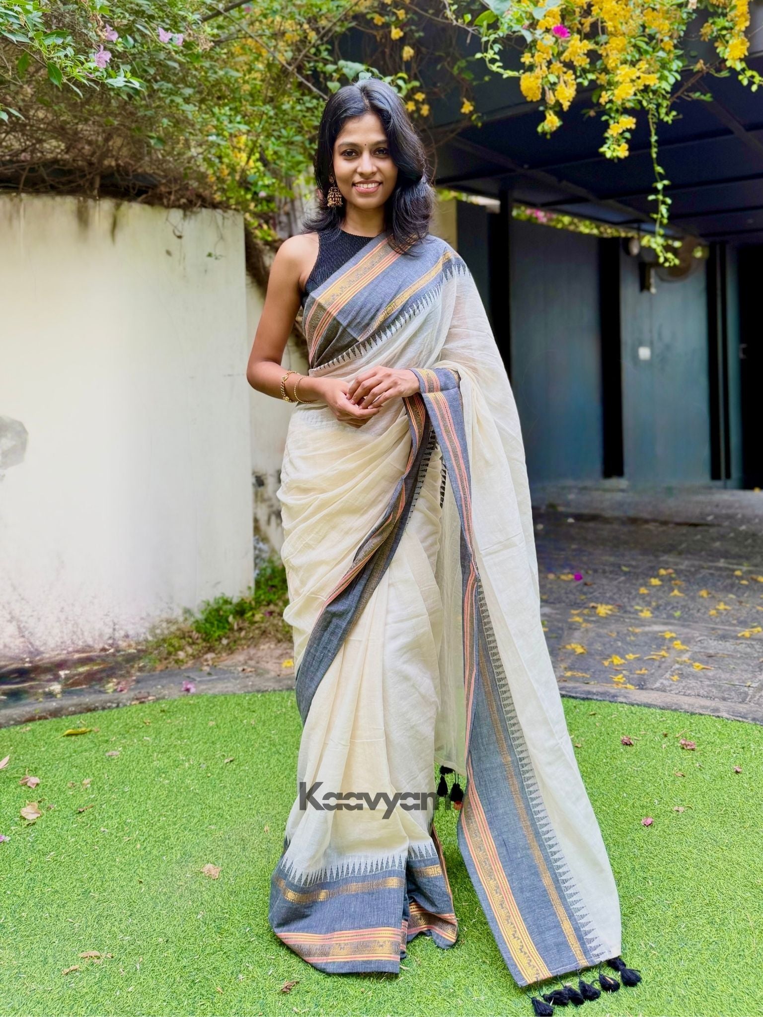 Temple Eclipse Mul Cotton Saree
