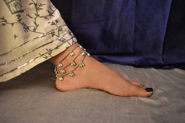 MULTI LAYER ANKLETS