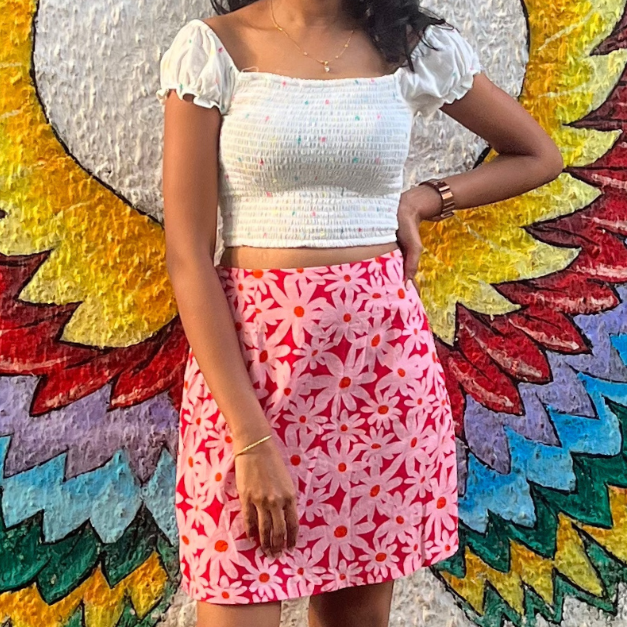 WHITE CROP TOP