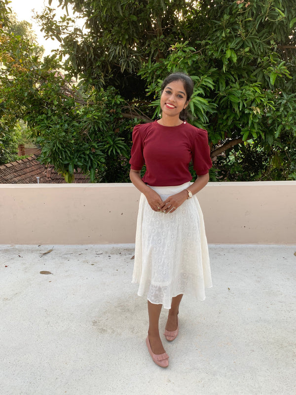 WHITE LACE SKIRT